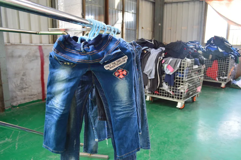 
Hot sell Cheap and High quality summer used clothes bales 