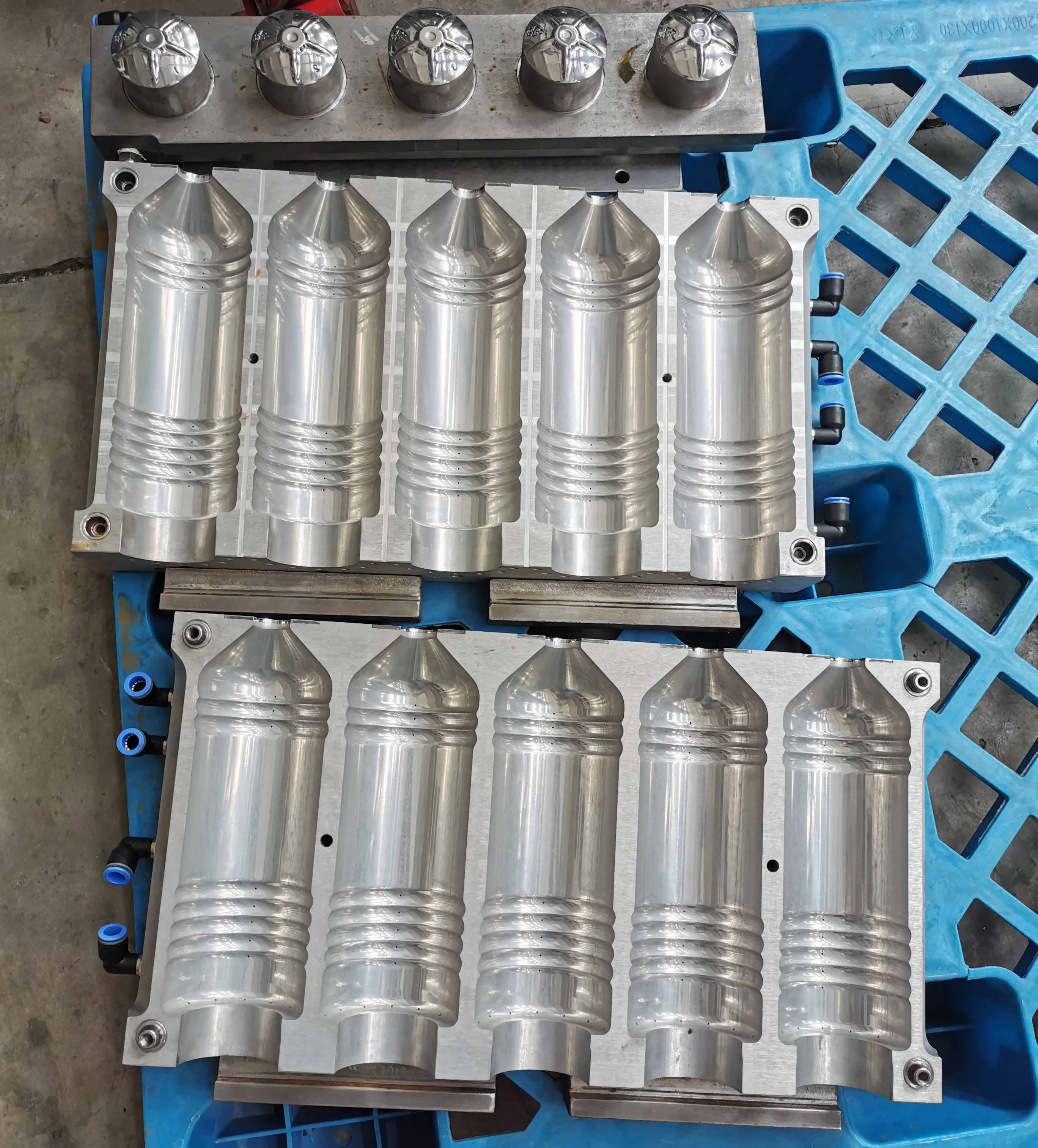 Mineral Water Bottle Blowing Mould Factory EXW Price