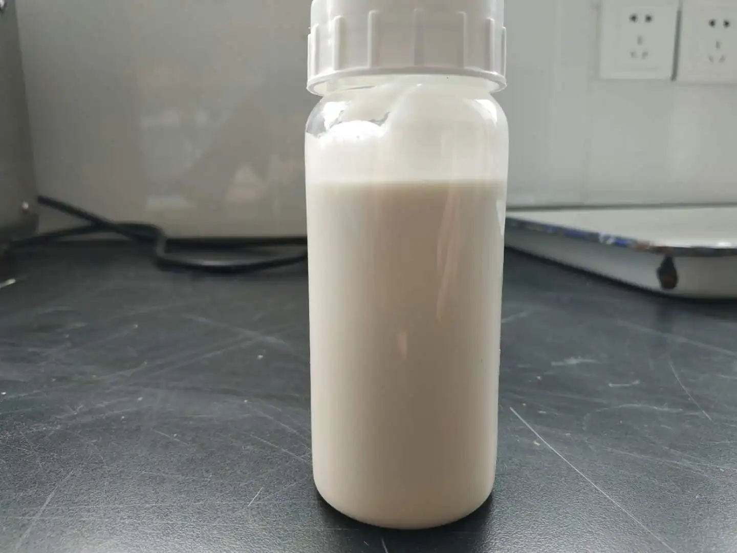 
Good quality product, High-efficiency Insecticide Lambda cyhalothrin 2.5% EC CAS 91465-08-6 