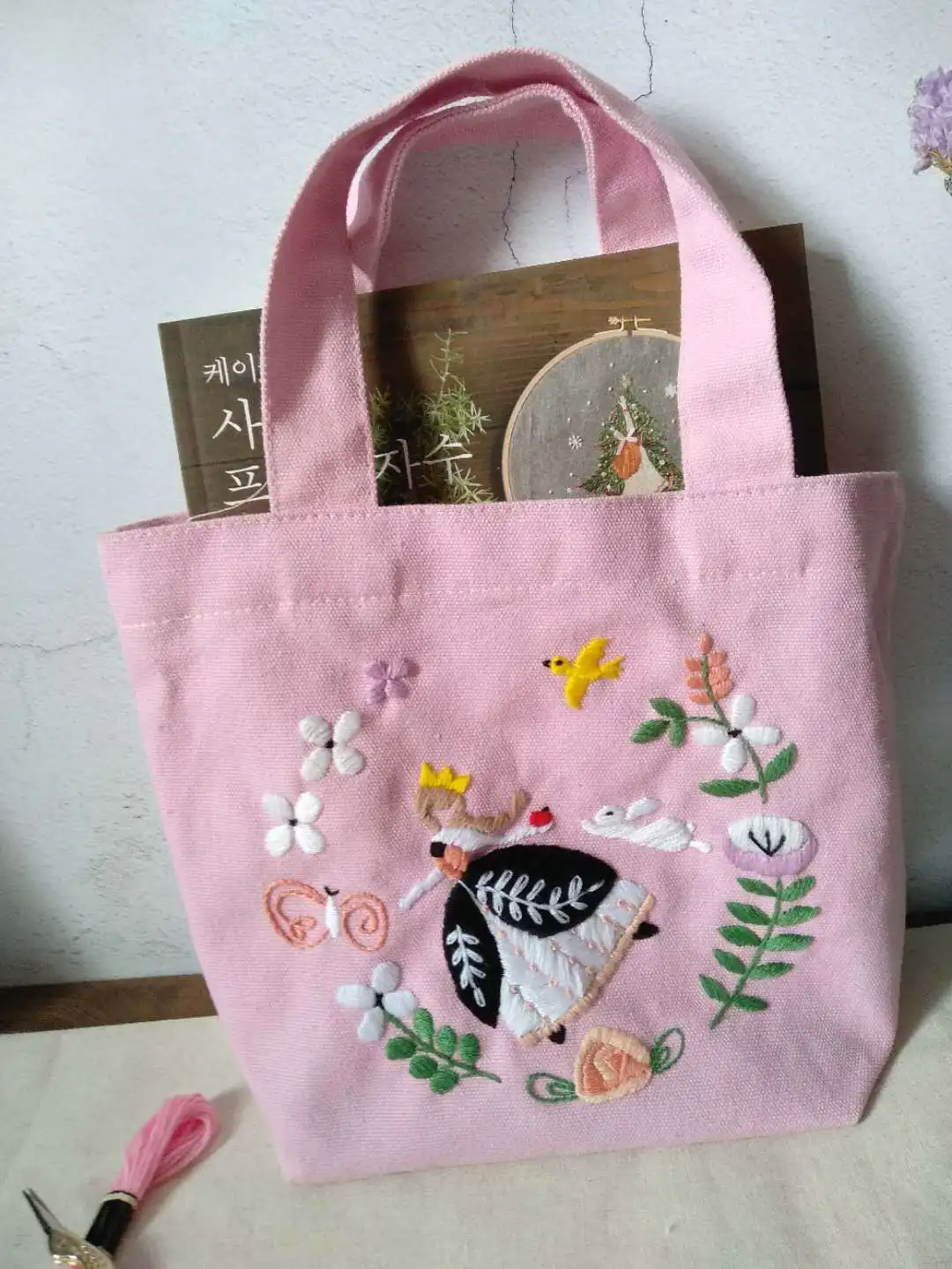 New Arrival DIY Hand-embroidered Ribbon Embroidery Canvas Bag Kit Three-Dimensional Embroidery Fabric Creative DIY Bag