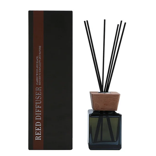 Vietnam Wholesale 100ml Perfume Oil Reed Sticks Empty Glass Diffuser Bottles With Wood Caps