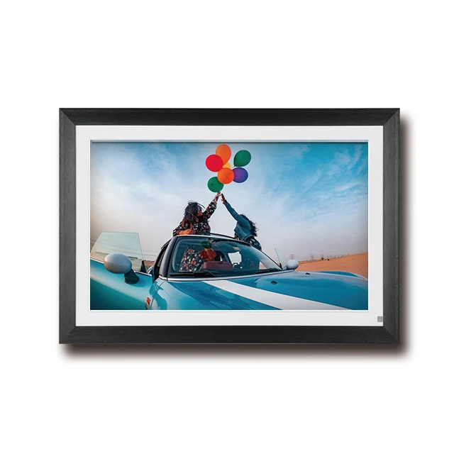 10.1 Inch IPS Touch Screen Digital Photo Frame with WiFi Share Photos via Free  APP