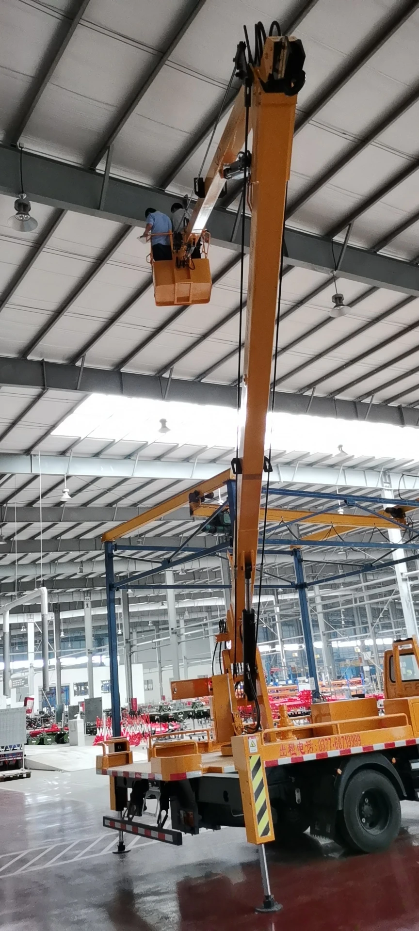 Foton 7T Aerial work vehicle Aerial Work Platform Scissor Lift High Loader Truck High-altitude Working Vehicle