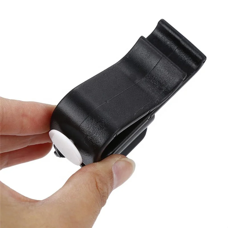 Factory Hot Stand Organizer Club Aid Golf Putter Holder on Clamp Clip Tool Accessory Golf Bag Clip for Golf Training