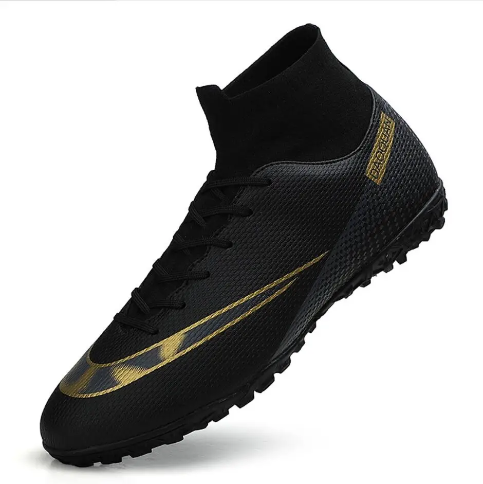 Wholesale China high quality non-slip lightweight soccer shoes