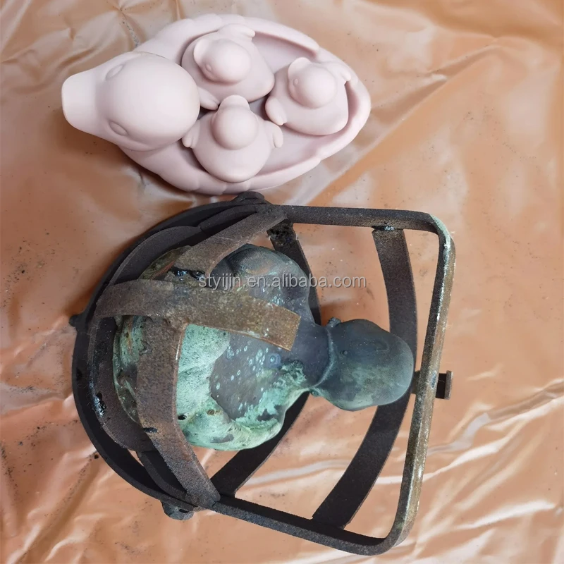 Custom Funko Pop Soccer Ball Volleyball Yogo Tennis Bouncy Vinyl Toy Soft Pvc toy copper Molding