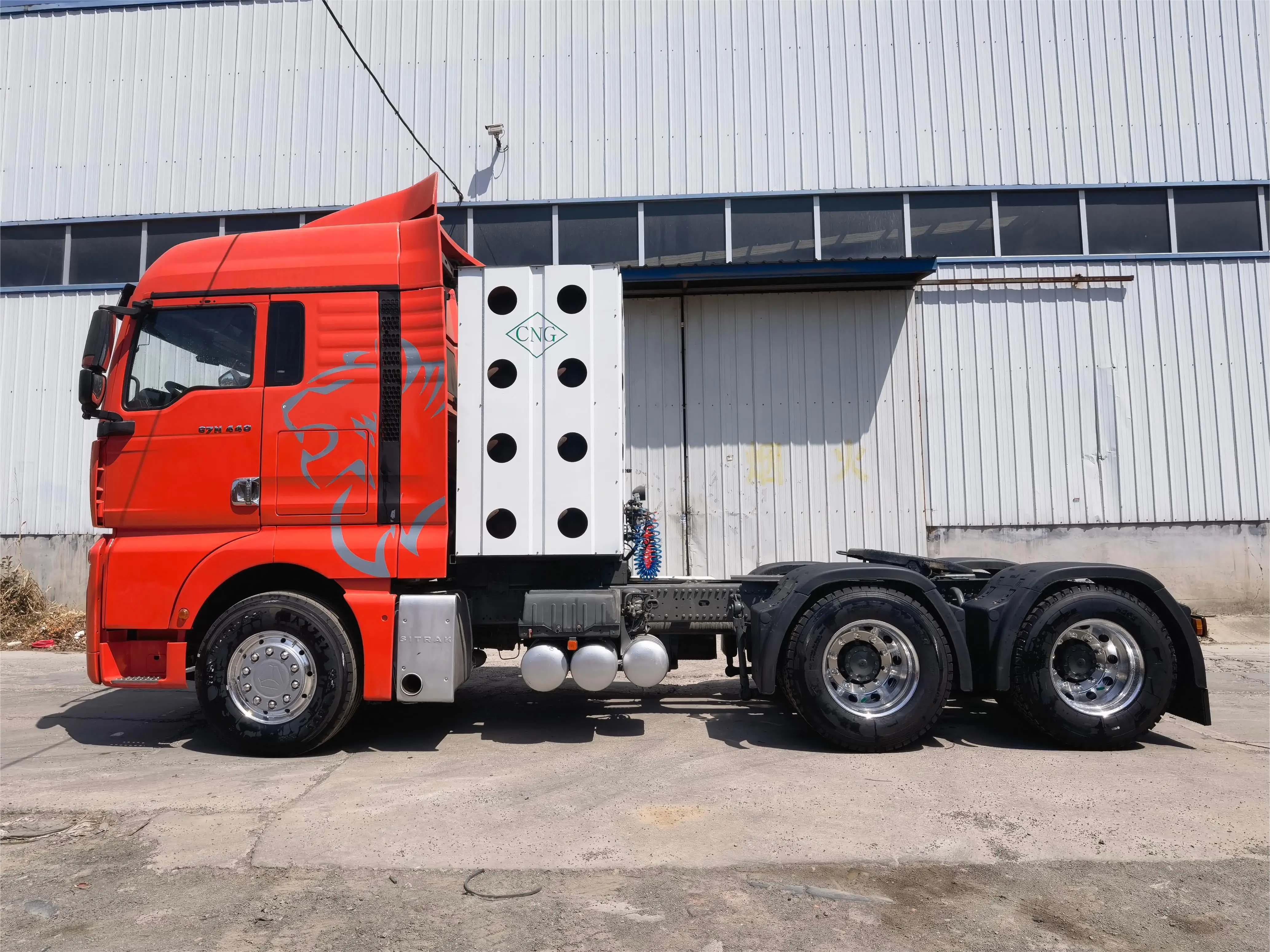 Citrac C7H 6x4 Euro 5 Тракторные грузовики б/у тяжелый грузовик задняя камера механическая коробка передач левый поворот особенности прямой китайский завод