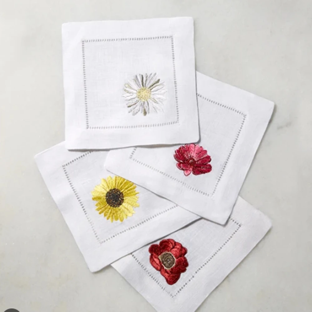 Juniper Green on White Hand Block Leaf Printed 100% Pure Eco-friendly Cotton Cloth Embroidery Napkins used in Hotel and Home