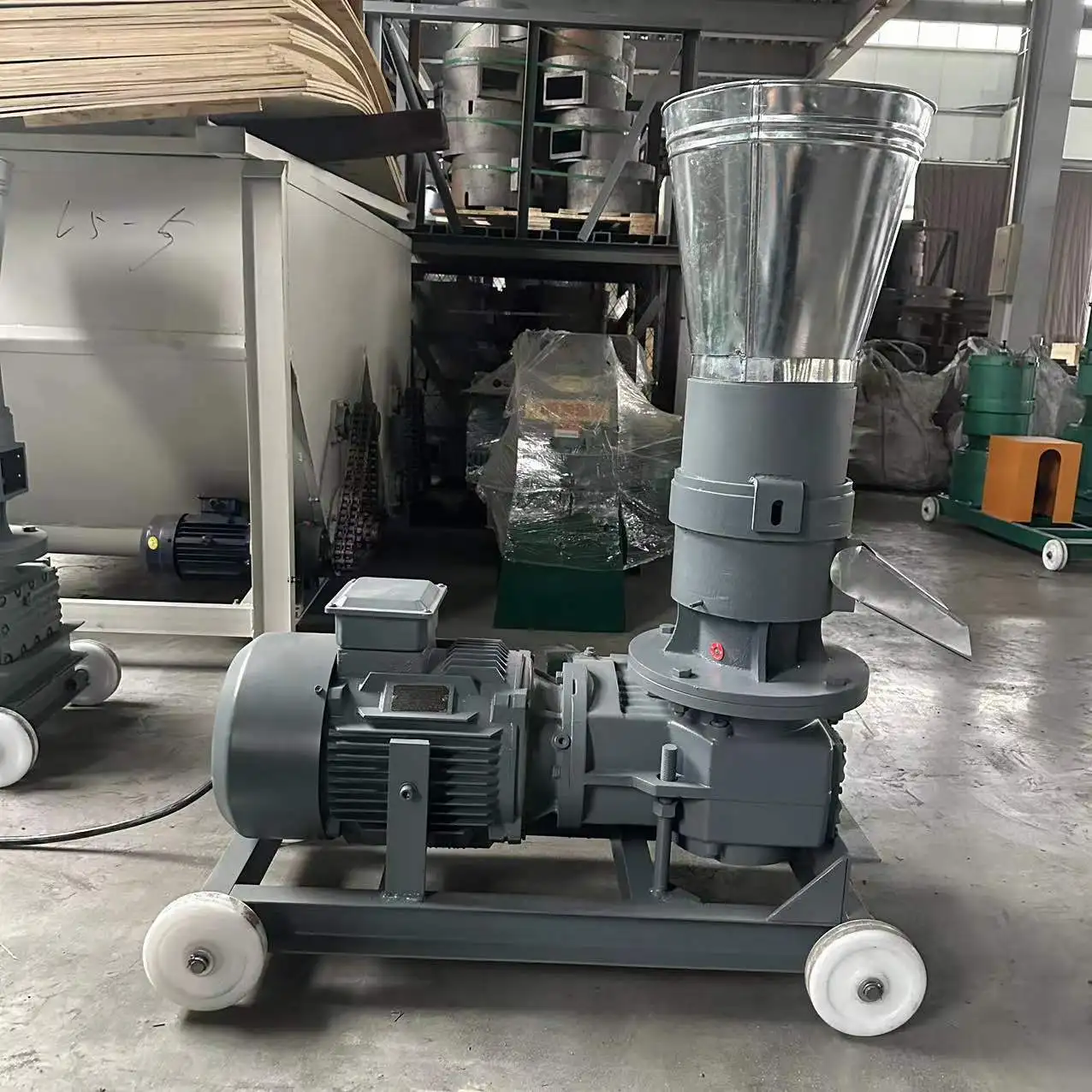 Biomass Small Wood Pellet Maker Wood Pellets Making Plants Sawdust Pellet Press Machine for Fuel Burner