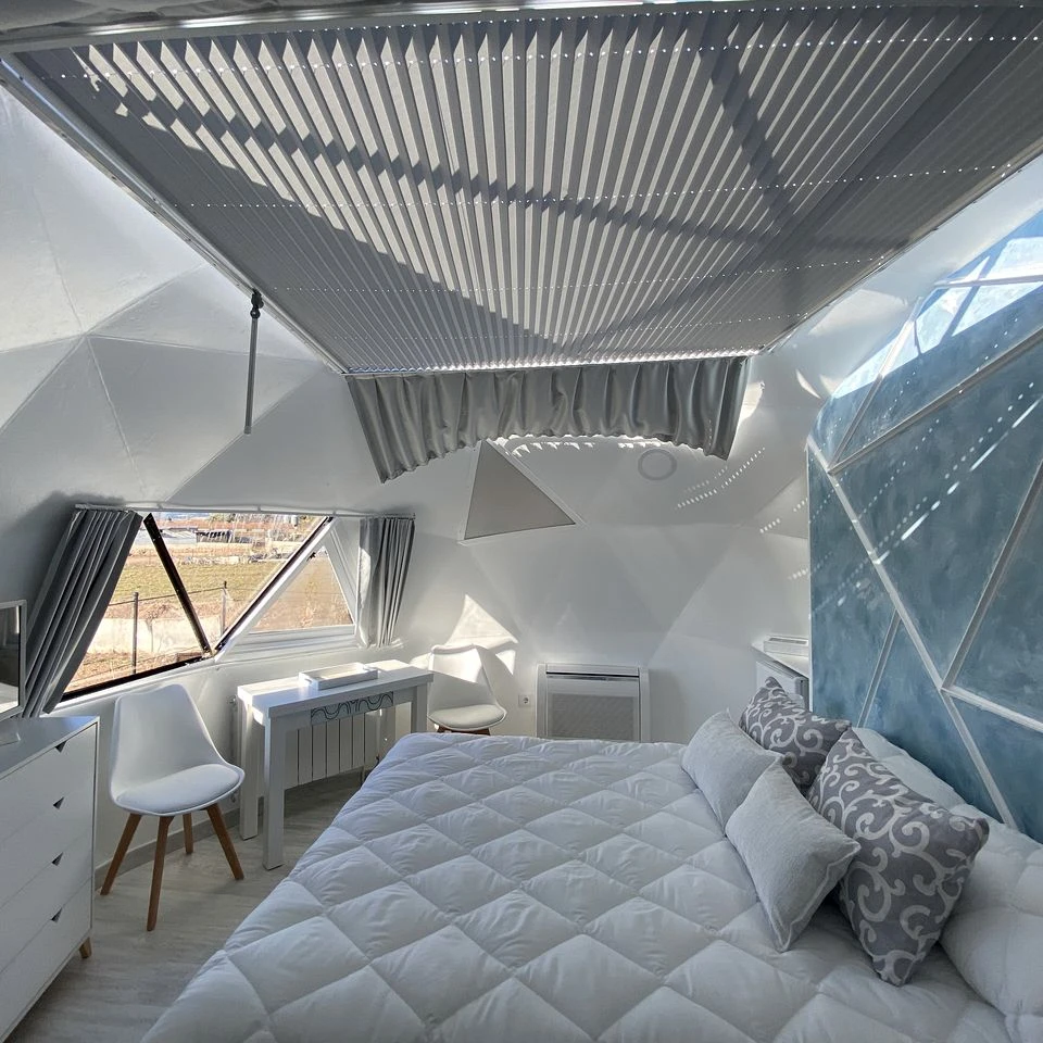 Outdoor Glamping geodesic Dome Tent Igloo Resort Prefab House Pvc Waterproof For Resort