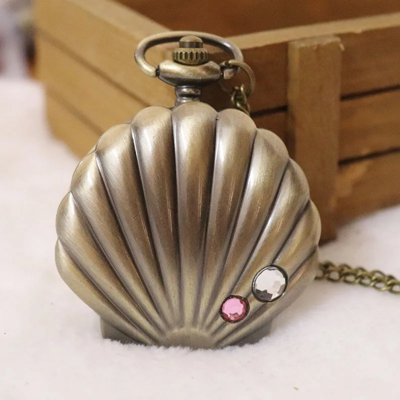 high Quality Vintage Mermaid Shell Pocket Watch Unique Metal Scallop Crystal Pendant Superb Clock Necklace Pendant Women