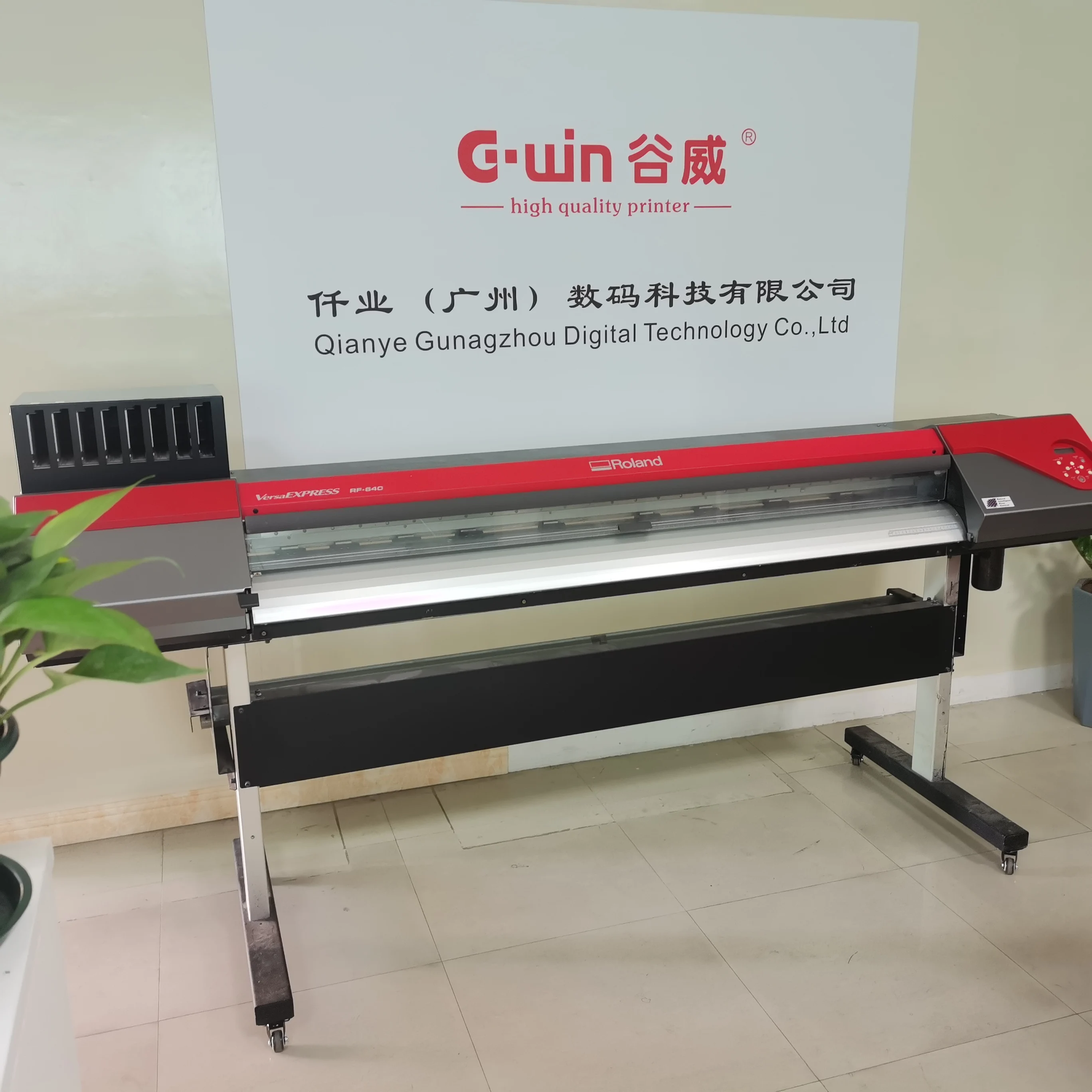 Second Hand RF640  Inkjet Printer For DX7 Single Print head roland sublimation Heat Transfer Fabric Textile Printer
