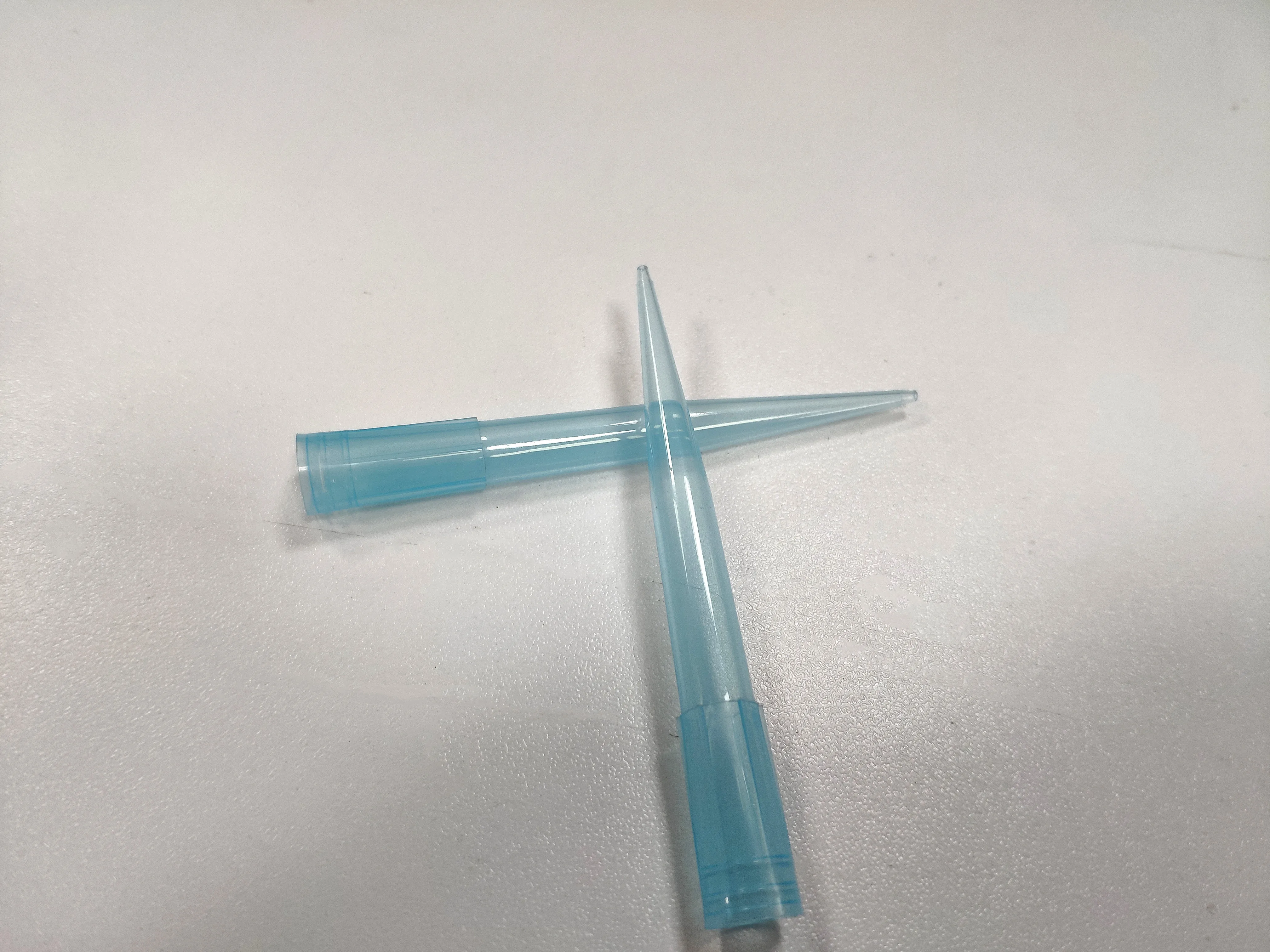 Распродажа, лабораторные принадлежности, прозрачные стерильные наконечники для пипетки PP 1250ul