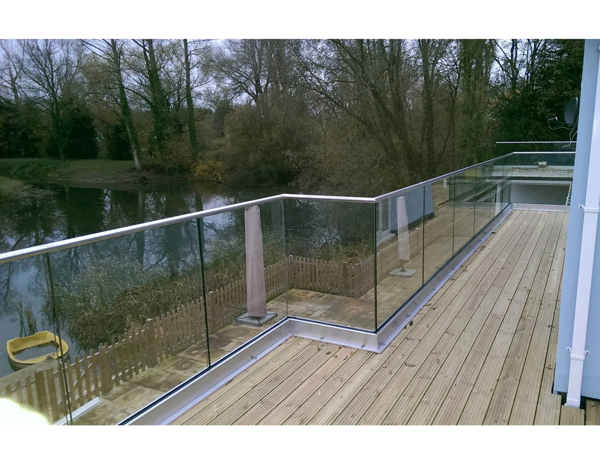 aluminium security balustrades aluminum metal frameless profile u channel clamp glass railing