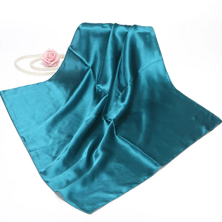 Custom Printed Paisley Polyester Cotton Bandana Square Scarf Luxury Flower Printing Silk Hair Bandana With Logo