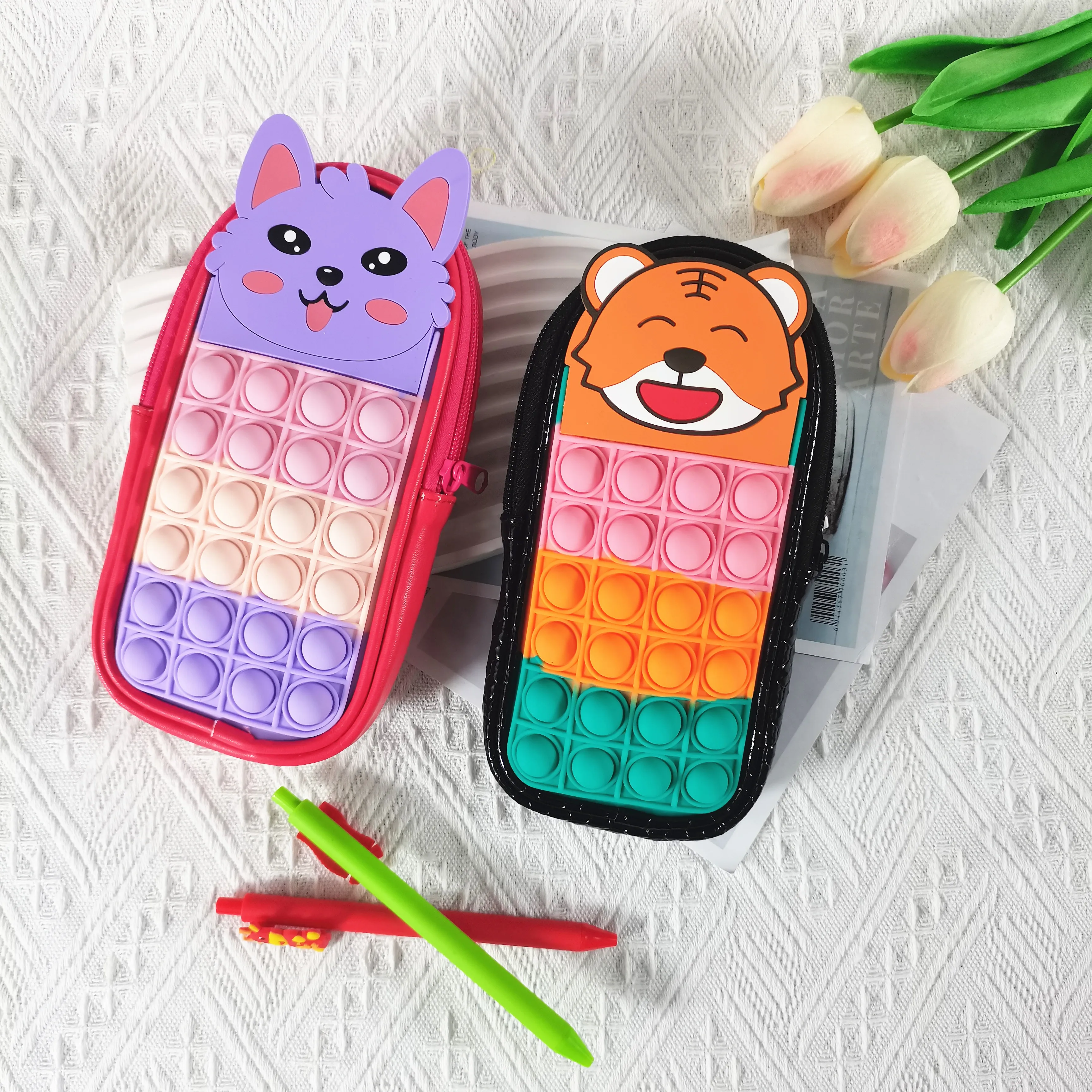 2022 new design colorful small  Fidget toys big capacity pencil pen case  for office college schools