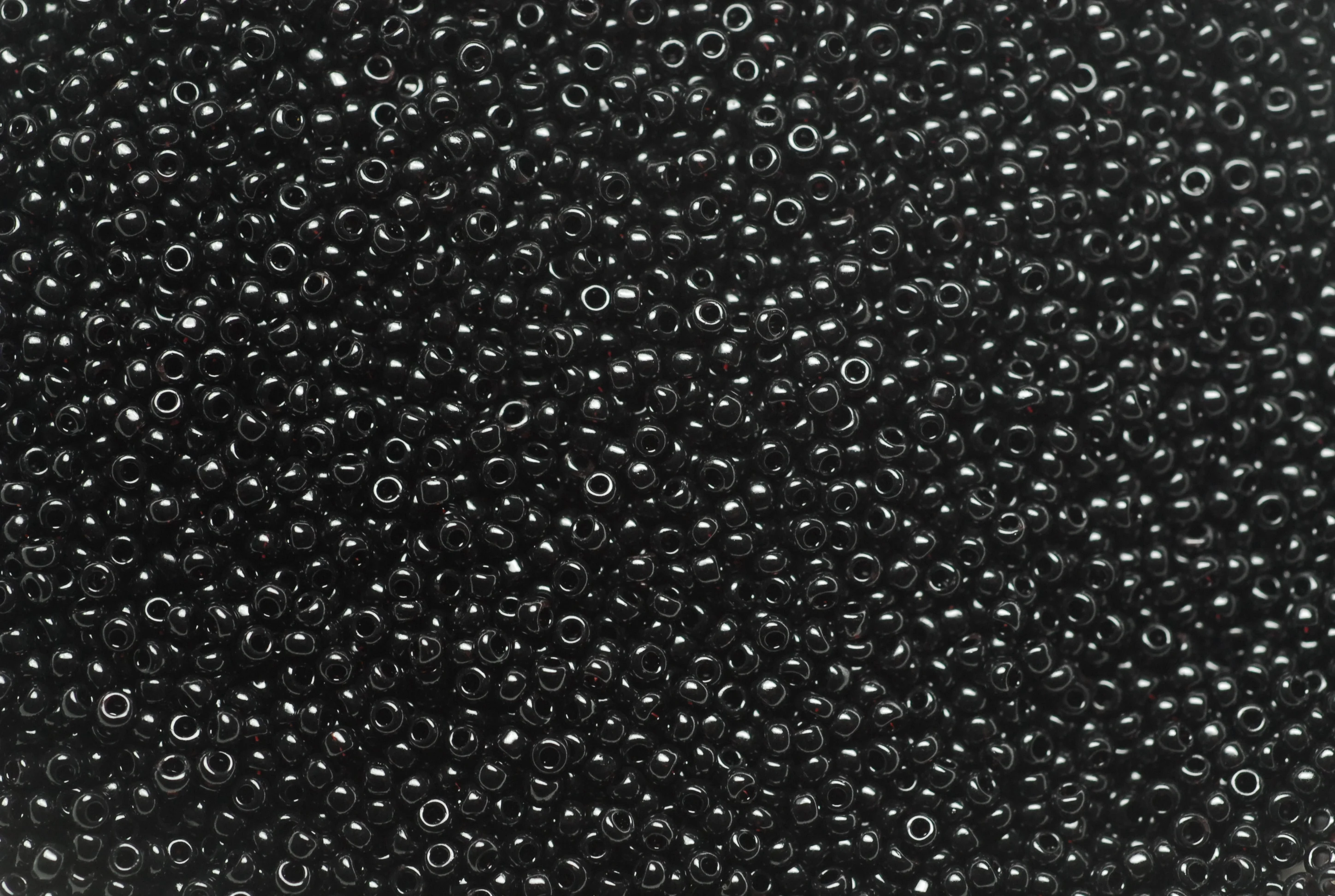 High Quality Fashion JS Glass Seed Beads - 49# 15/0 Opague Black Rocailles Beads For Garment & Jewelry