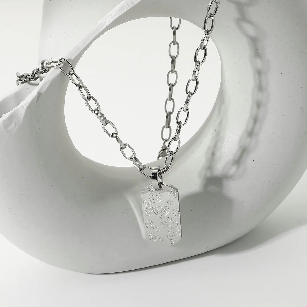 New Style Ball Pendant Box Chain Pull Stainless Steel Gold Plated Tarnish Free Pendant Necklace For Women