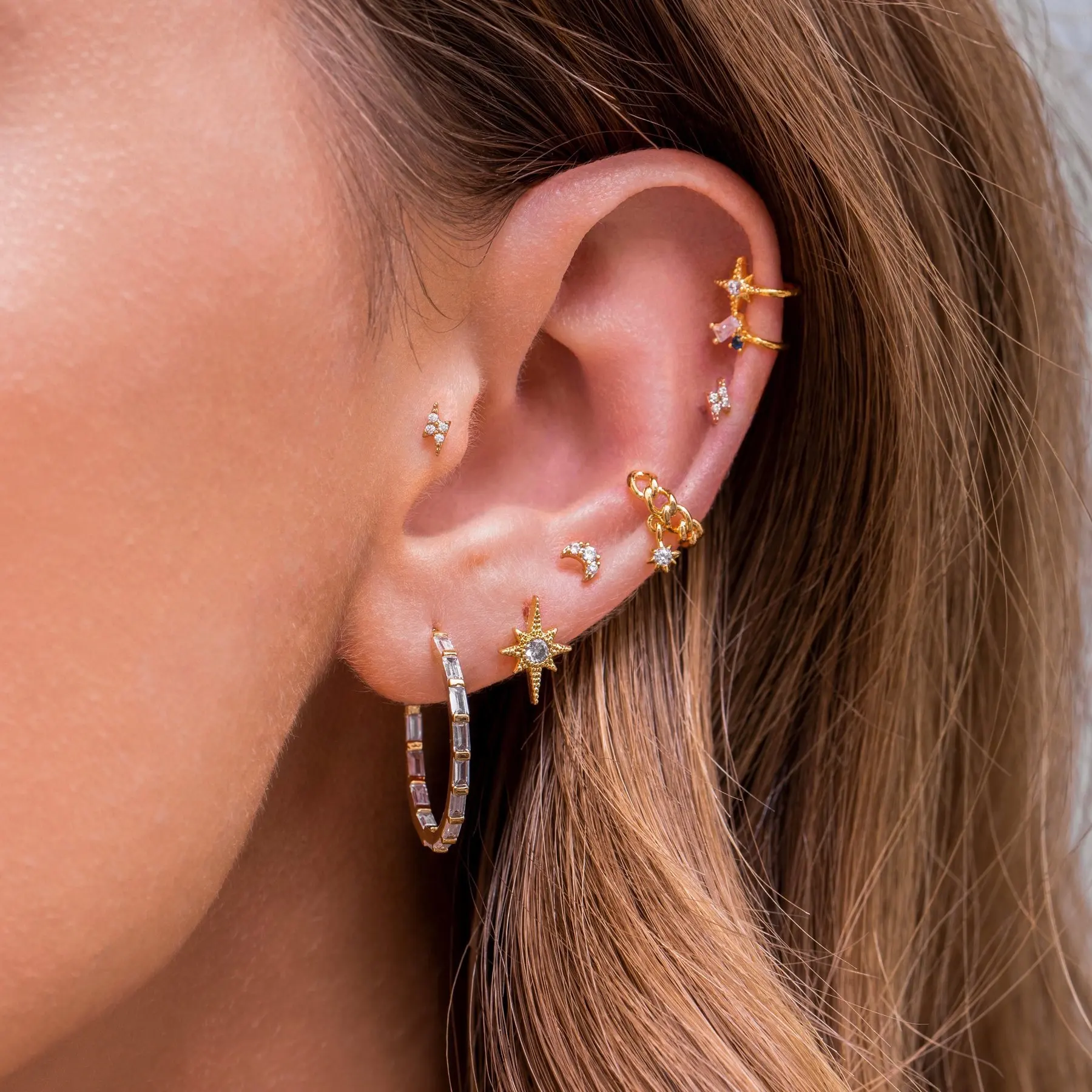 Copper Plated Gold Design Sense Fashionable Non Piercing Earrings Fashion Star Rectangular Zircon Ear Clip Earrings