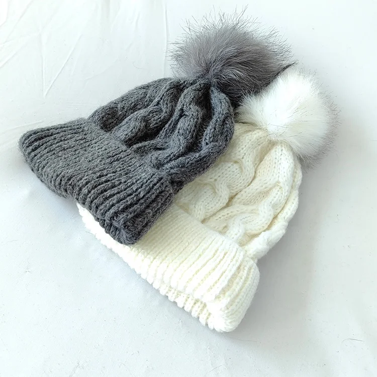 Beanie hat beanie with fur pompom for women lady winter knit Pom pom hat