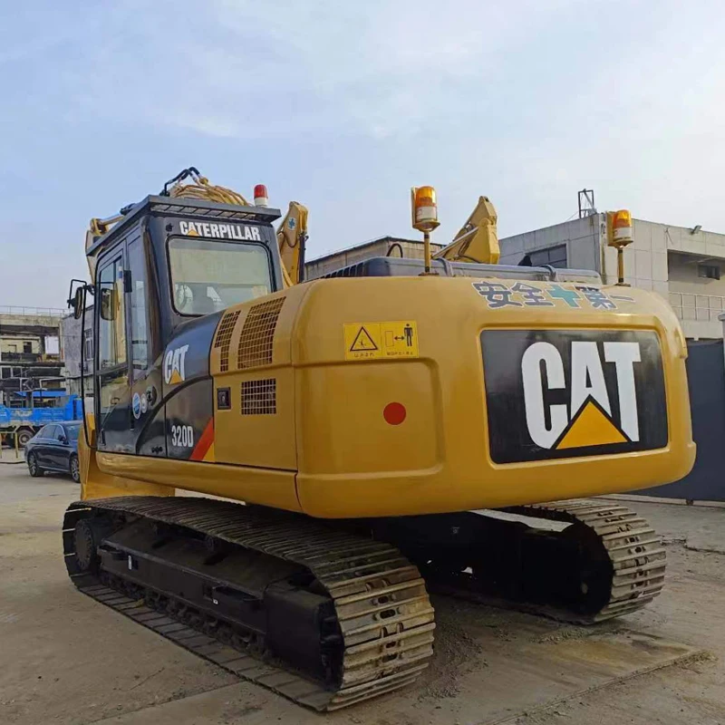 Б/у гусеничный экскаватор cat 320