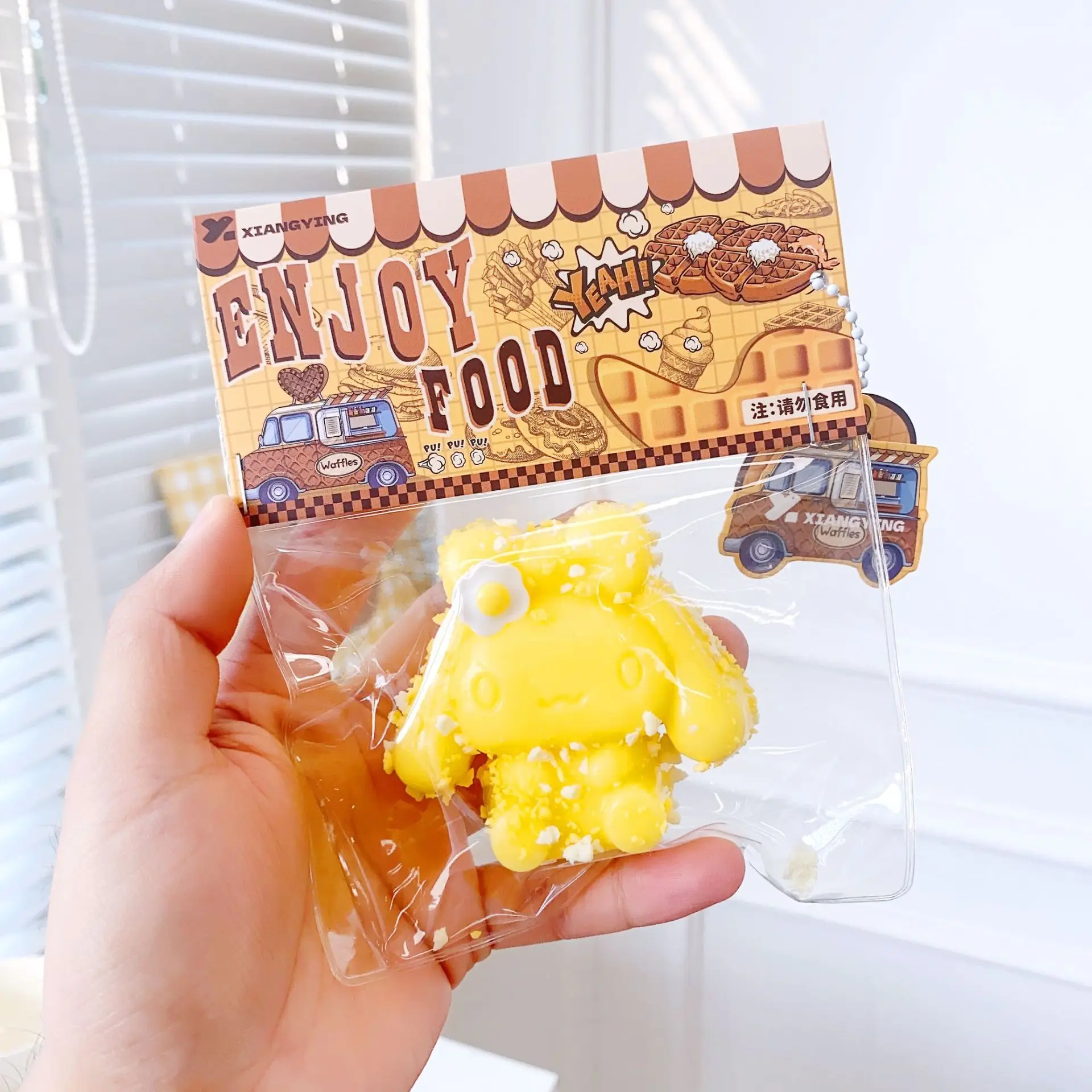 New Arrival Trendy Soft Kawaii Food Desert Doughnuts Toy Bread Shape Novelty Mochi Toy Kids