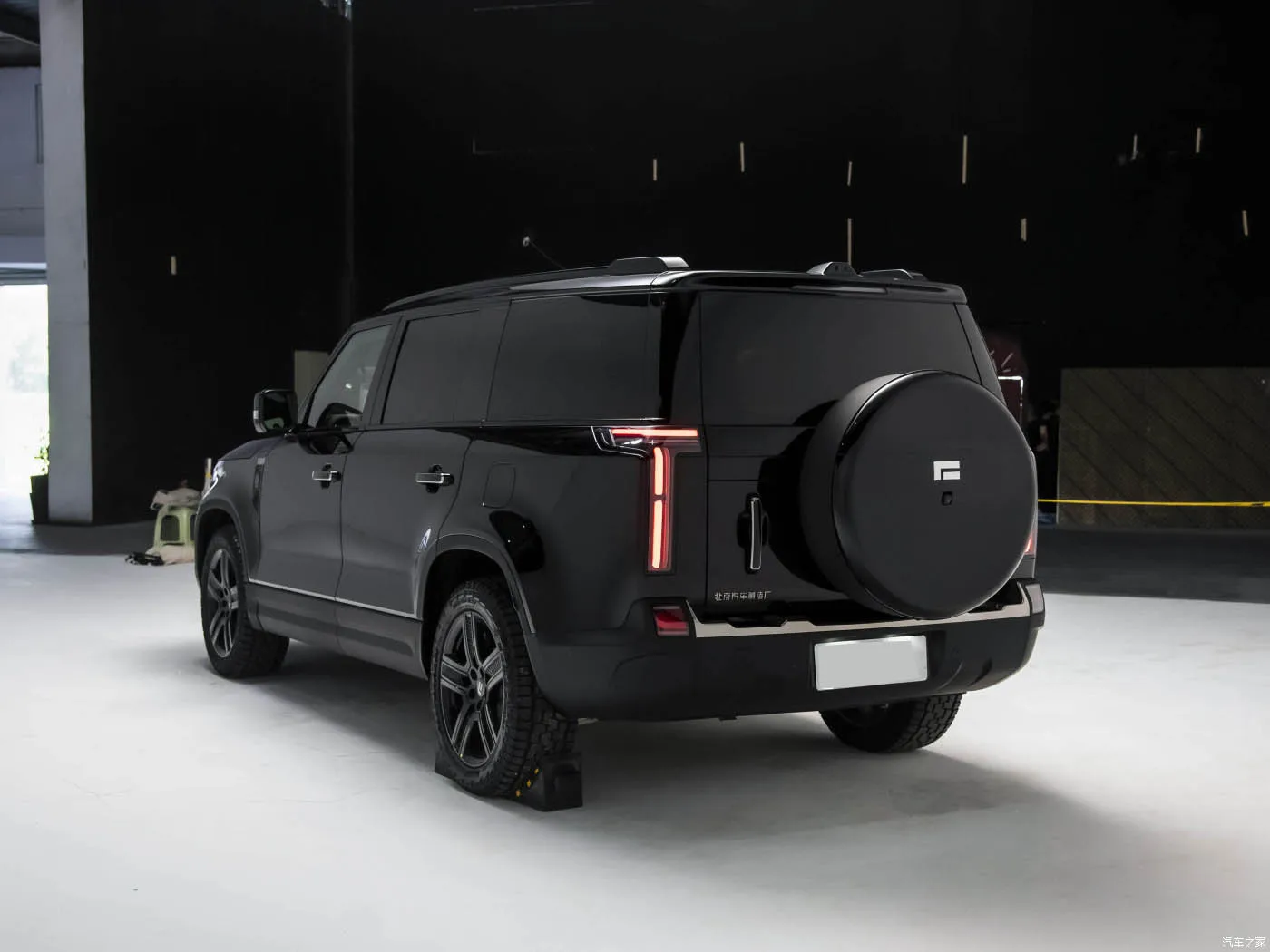2023 новый большой роскошный внедорожник Baw Полярный камень 01 автомобиль EVR расширенный диапазон ROX Jishi ORV 1 5 T 4WD