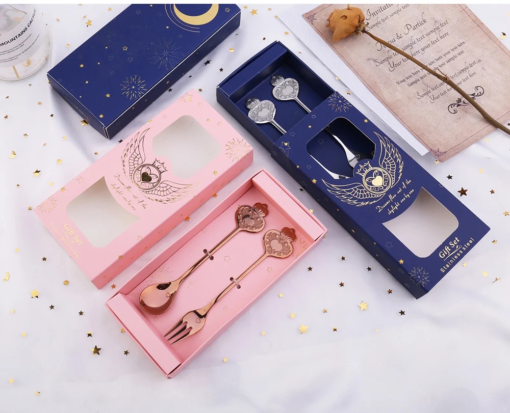 
Heart shape portable stainless steel anaglyph tableware spoon and fork wedding gift cutlery wedding souvenirs 