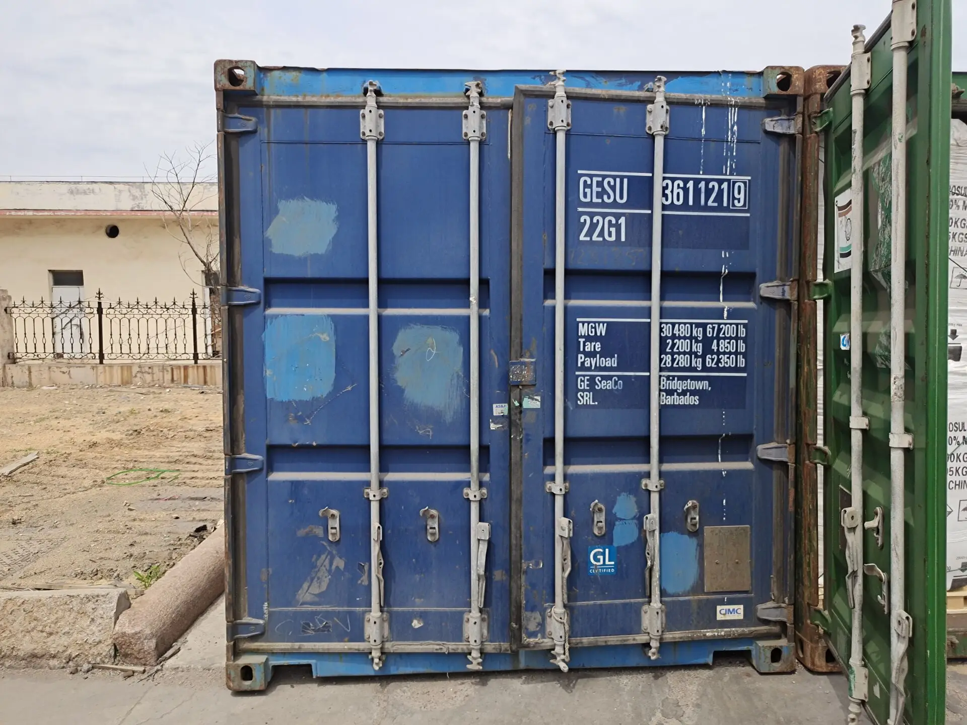 Alamine 336 CAS NO.68814-95-9