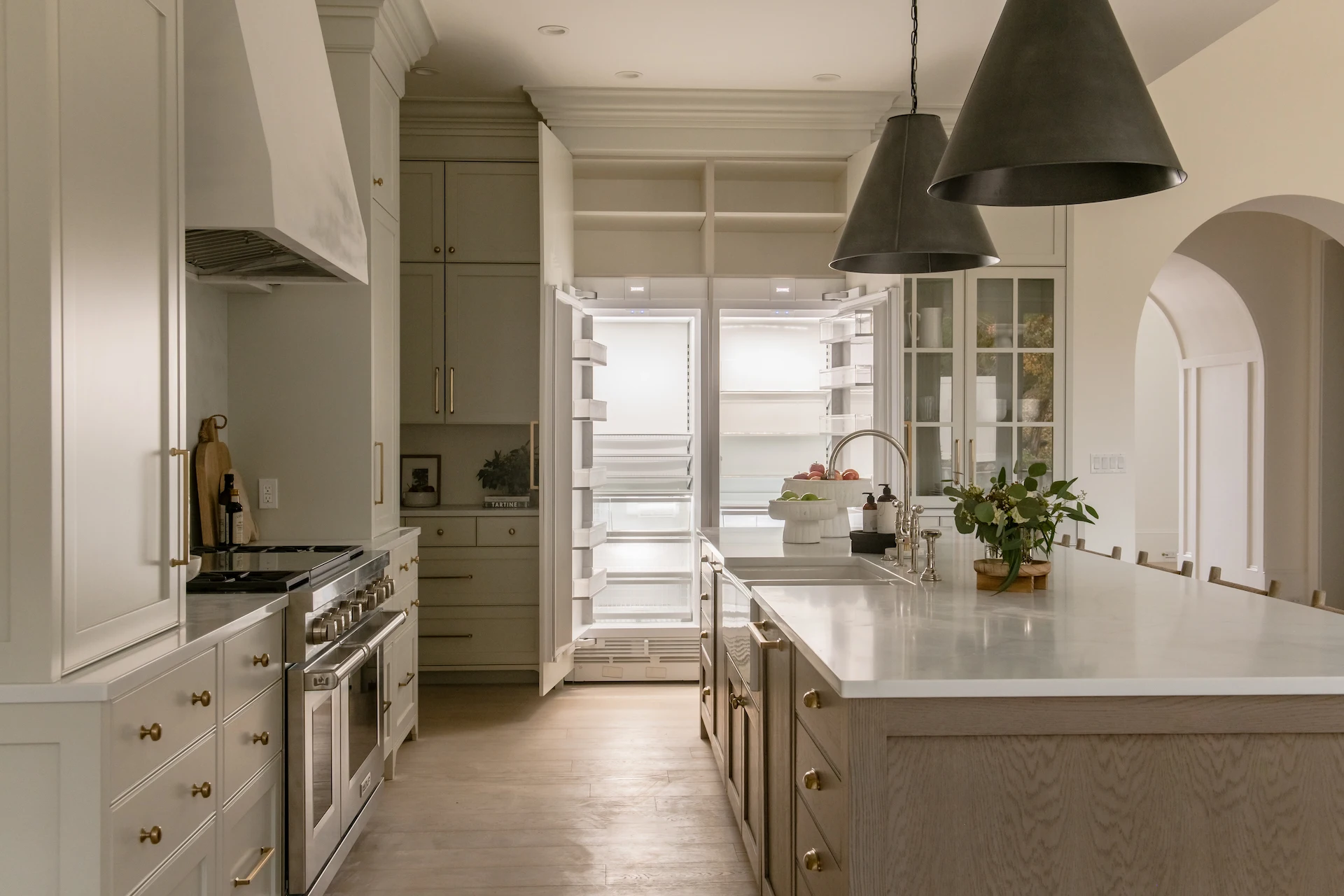 Vermonhouzz Custom Design North American Pantry Furniture Shaker Make Solid Wood Kitchen Cabinet Wooden Kitchen