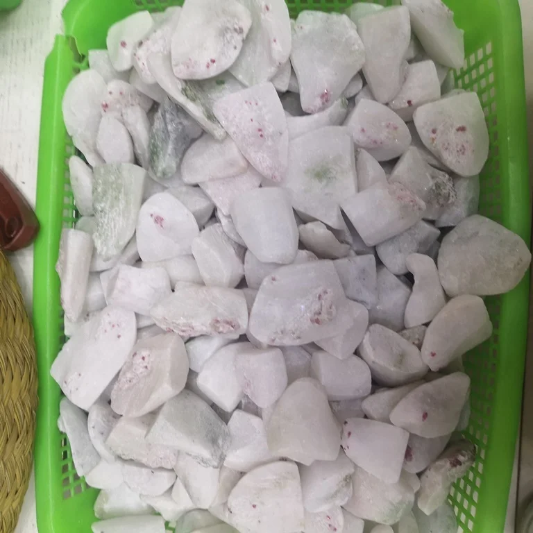 High Quality Raw Red Spinel In Marble Rough Marble Tumbled Stone