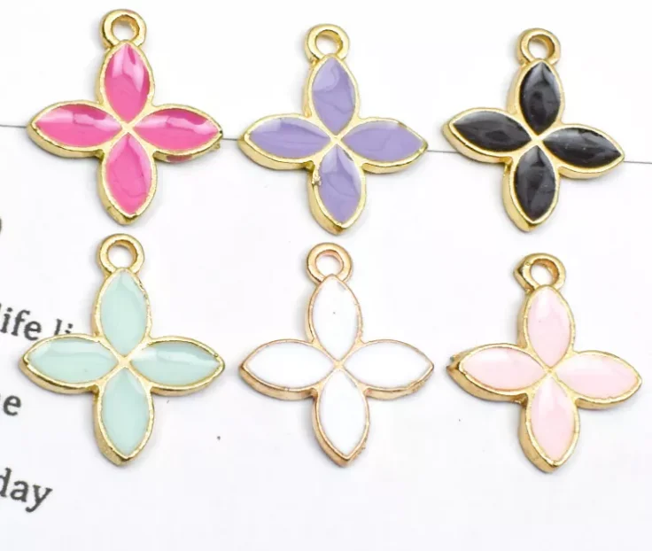 Trendy DIY zinc alloy gold plated flower enamel green lucky charms