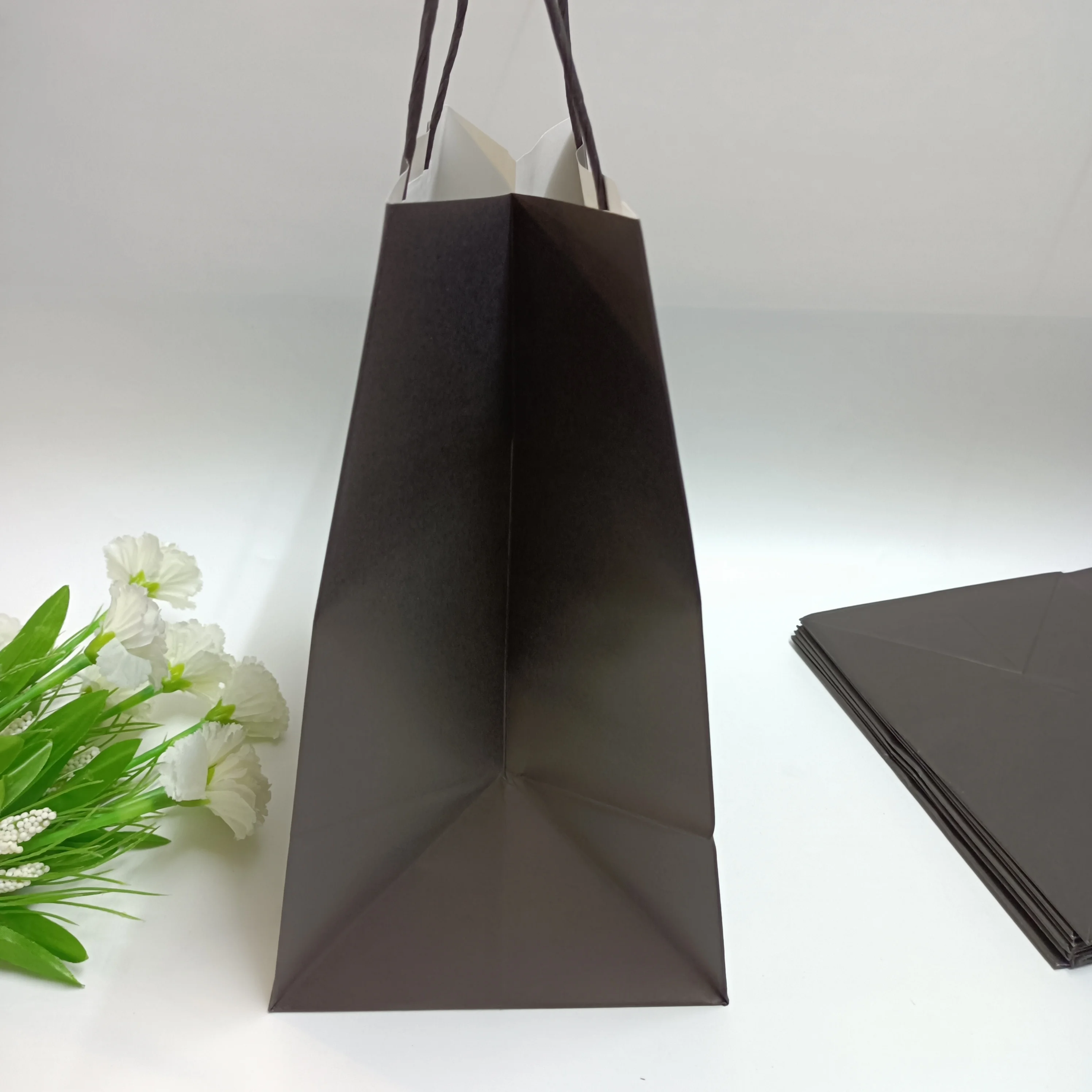 SP959 Cheap Brown Kraft Paper Bag with Twisted Handle Custom Logo printed food delivery bag for coffee takeaway