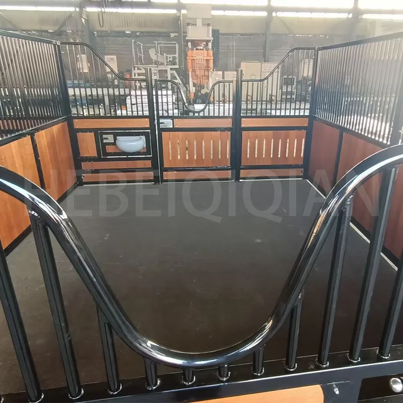 Welded Galvanized Mesh Pipe Reeds Cooperates Portable Horse Stable Door Panels