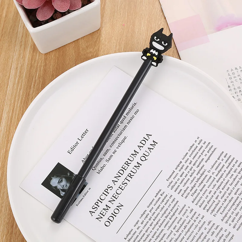 Factory Wholesale 0.5mm Student Cute Cartoon Silica Gel Ink Pen Super Hero Series School Gel Pen