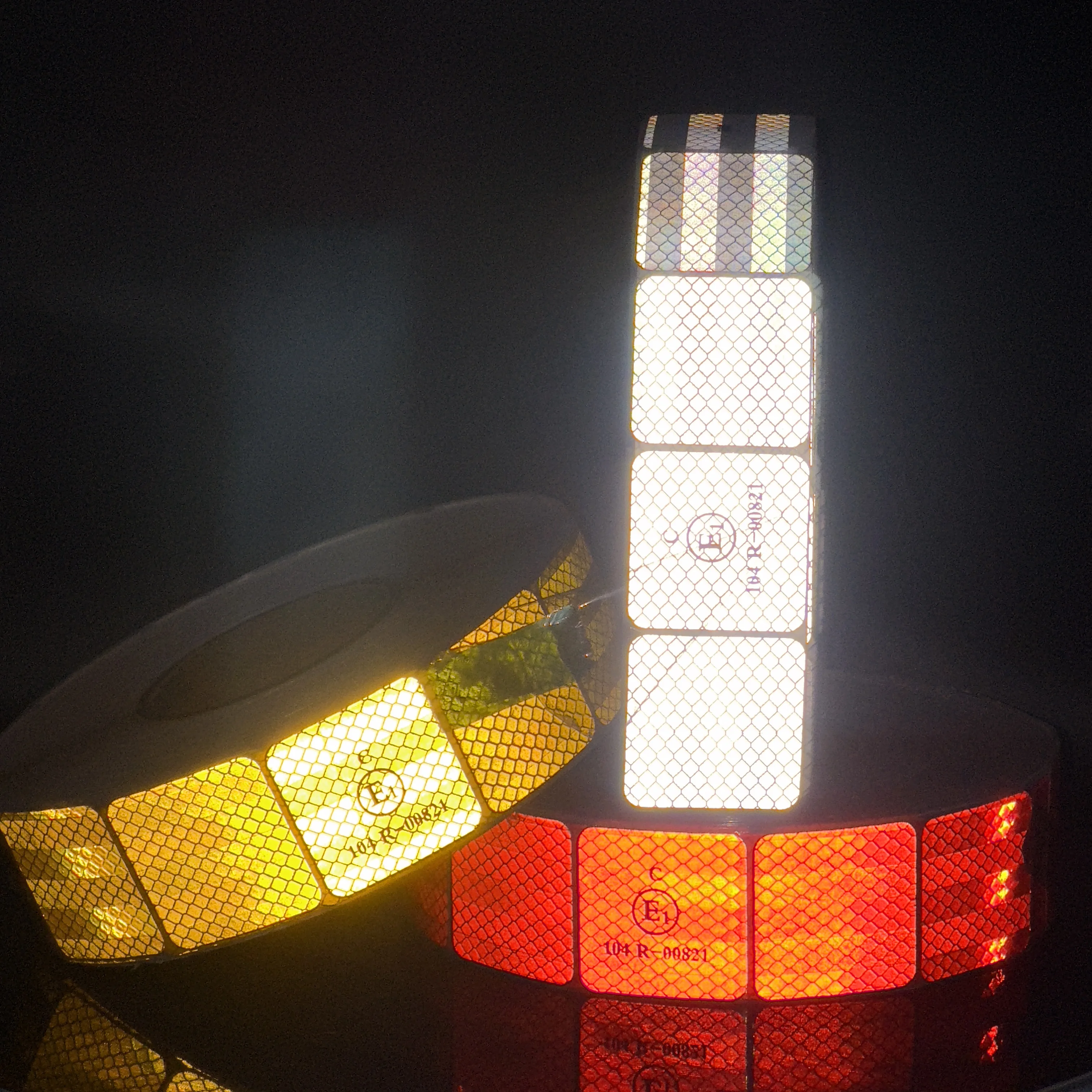 5cm*45.7m E1 ECE 104R Certificated EMARK Reflector Segmented Retro Reflective Tape Sticker For Vehicles Truck Cars Tailer Safety