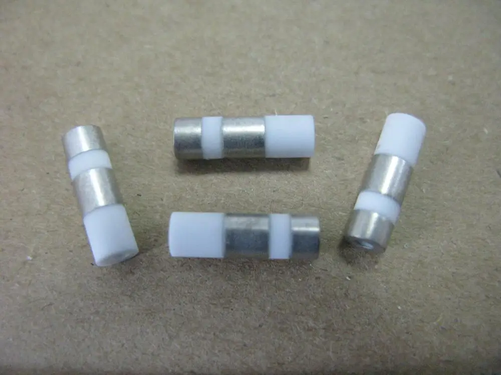 Customized Various Industrial Metalized Ceramics from Alumina with High Precision