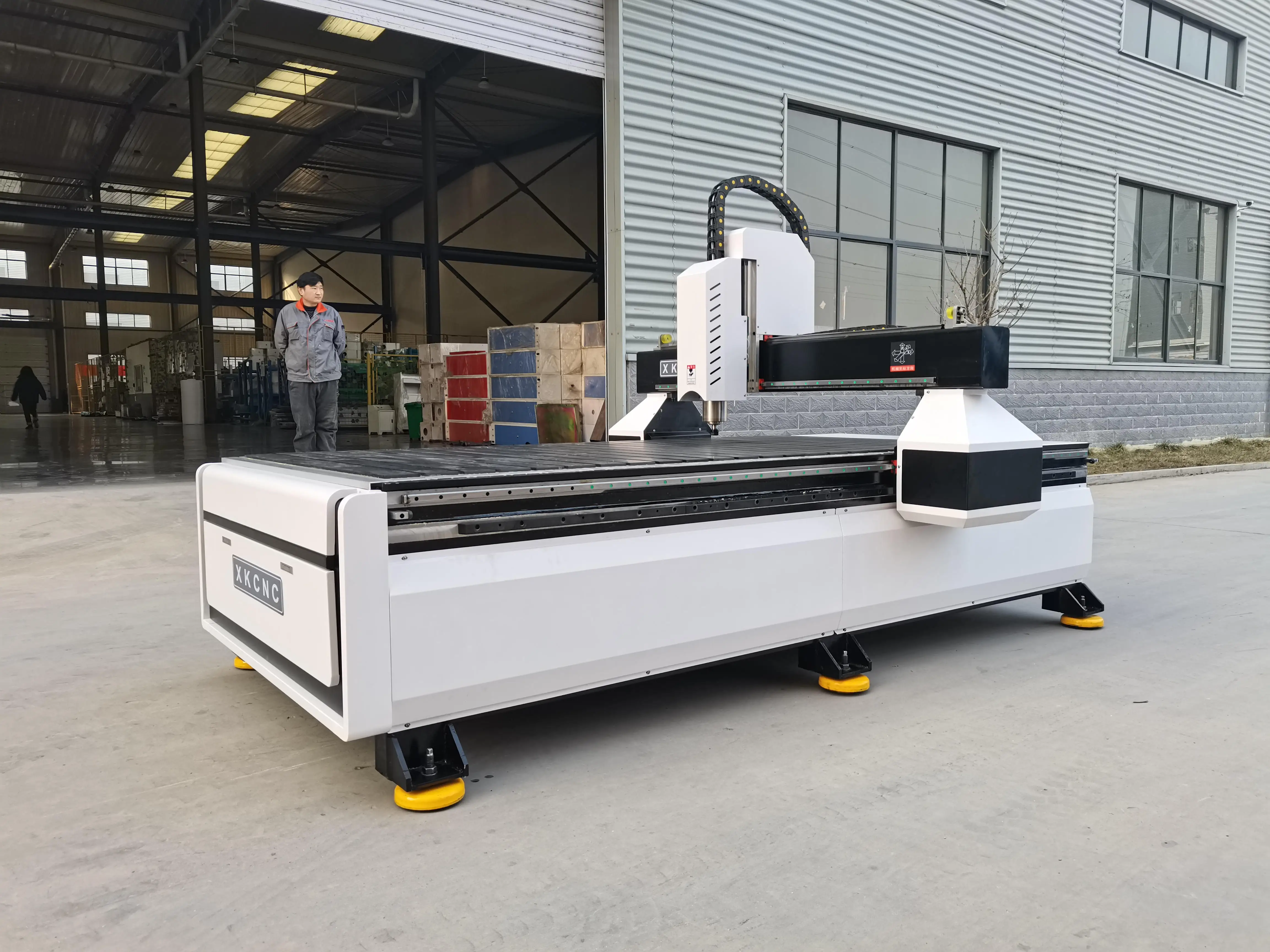 Lindsay Xunke gypsum board carving sale in lebanon multifunction 1325 milling in guanzhou 3d wood cnc router machine