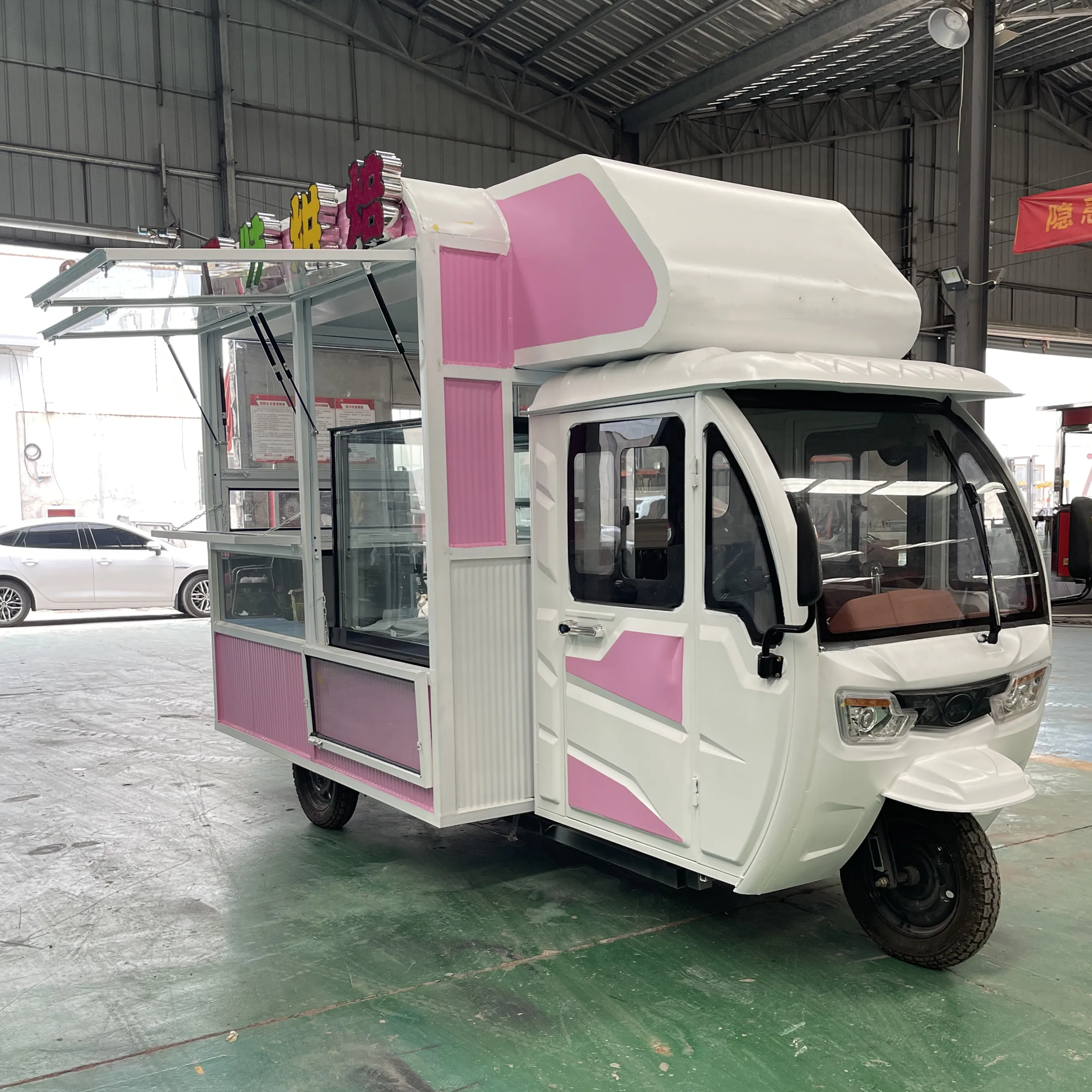 2023 hot selling factory outlet multipurpose mobile electric  fast food snack beverage drinks tricycle pedicab three-wheeler