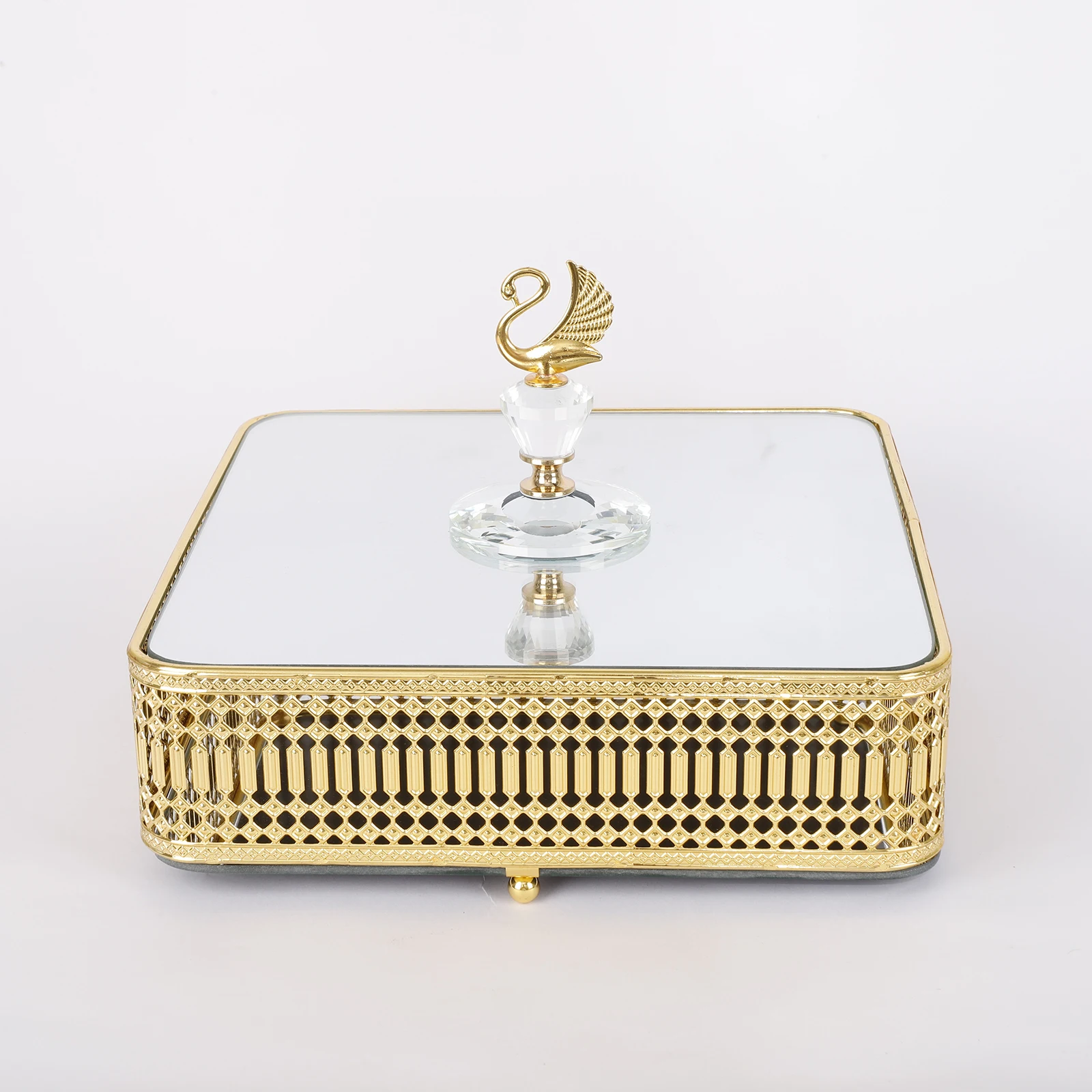 Luxury Vanity Home Decor Round Candy Box Arabic Style Ramadan Eid Gift Gold Glass Retro Antique Serving Mirror Tray With Lid