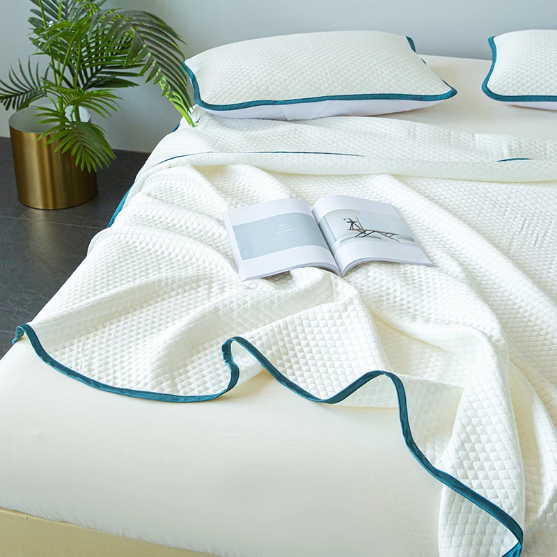 Luxury Tencel 3 Pieces Bedding Set Bed Cover Quilted Bedspread Microfiber Plain Summer Sleeping Mat Quilt Blanket White