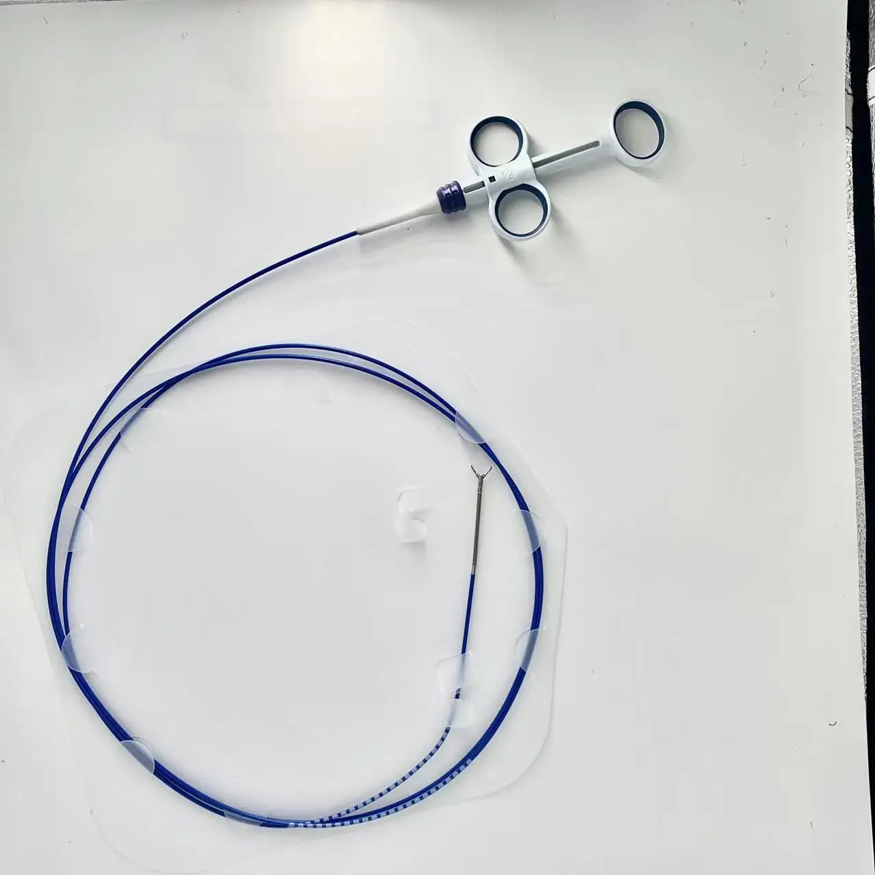 Rotatable Hemoclip Sterile Repositionable Hemostasis Clipping Device Precise Placement Excellent Holding Power