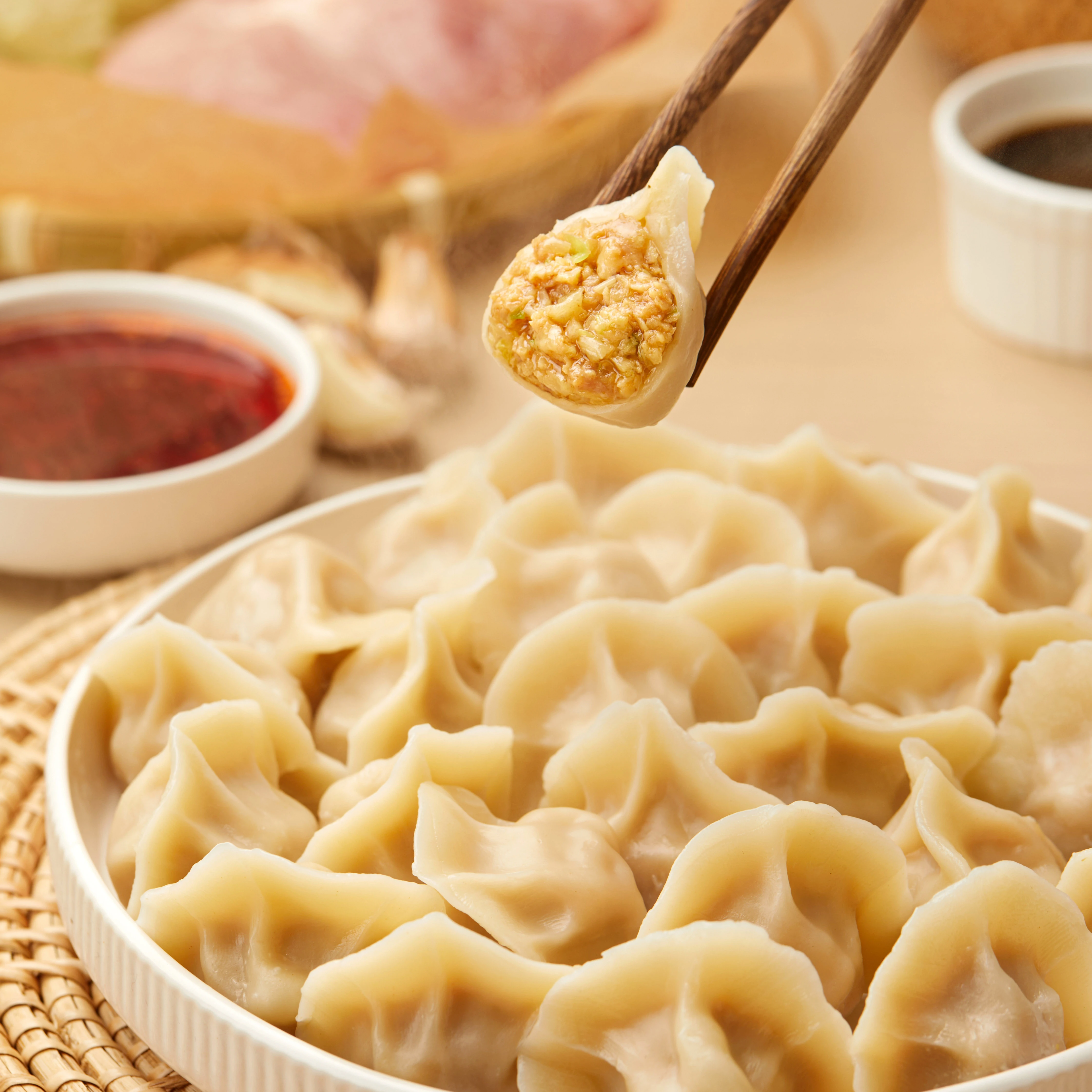 Jiao zi ISO9001, the largest frozen food production and export enterprise in Shandong Province, can customize frozen dumplings
