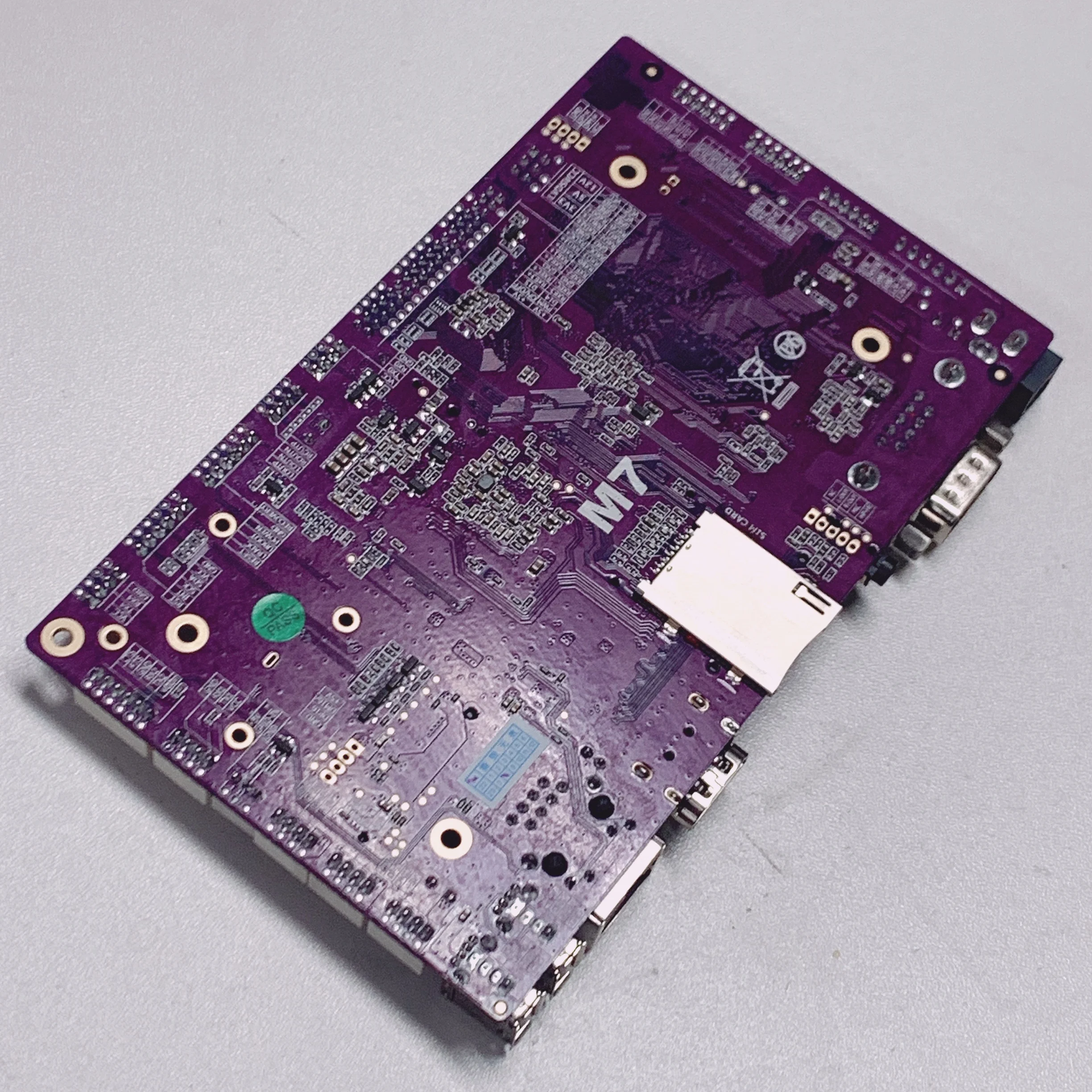 Материнская плата A83T с выходом LVDS ОЗУ 2 Гб ПЗУ 8 ГБ процессор системная Android для