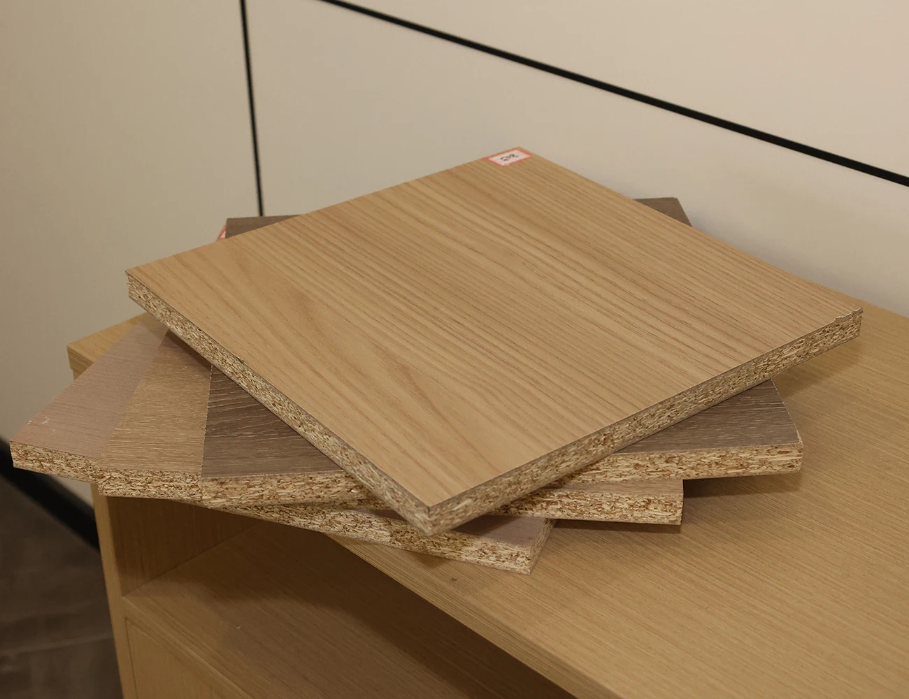 Cheapest Simple Deisng Waterproof Melamine Hpl Laminated E0 E1 E2 Glue Heat Resistant Particle Board