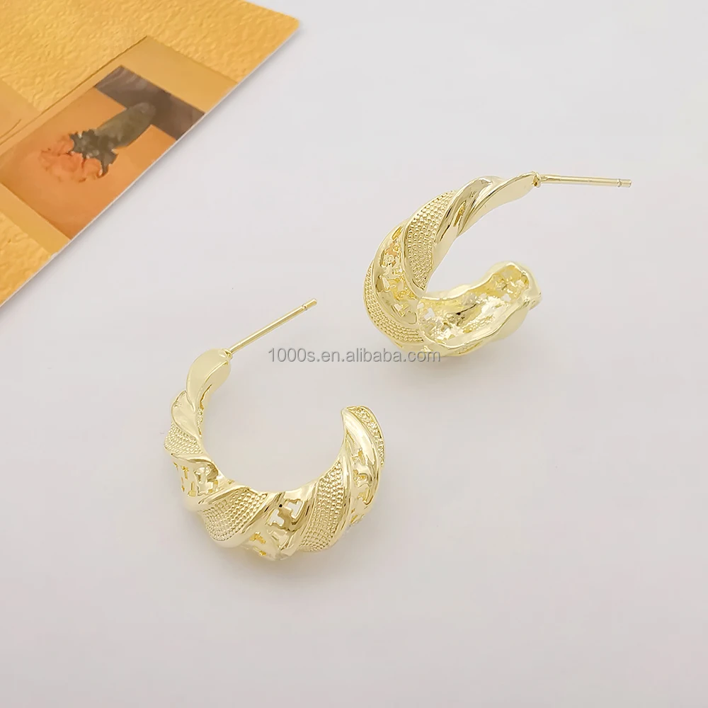 18K Gold Plated Brass Jewelry Simple Designer Open Hoops Type C Delicate Ear Stud Jewelry