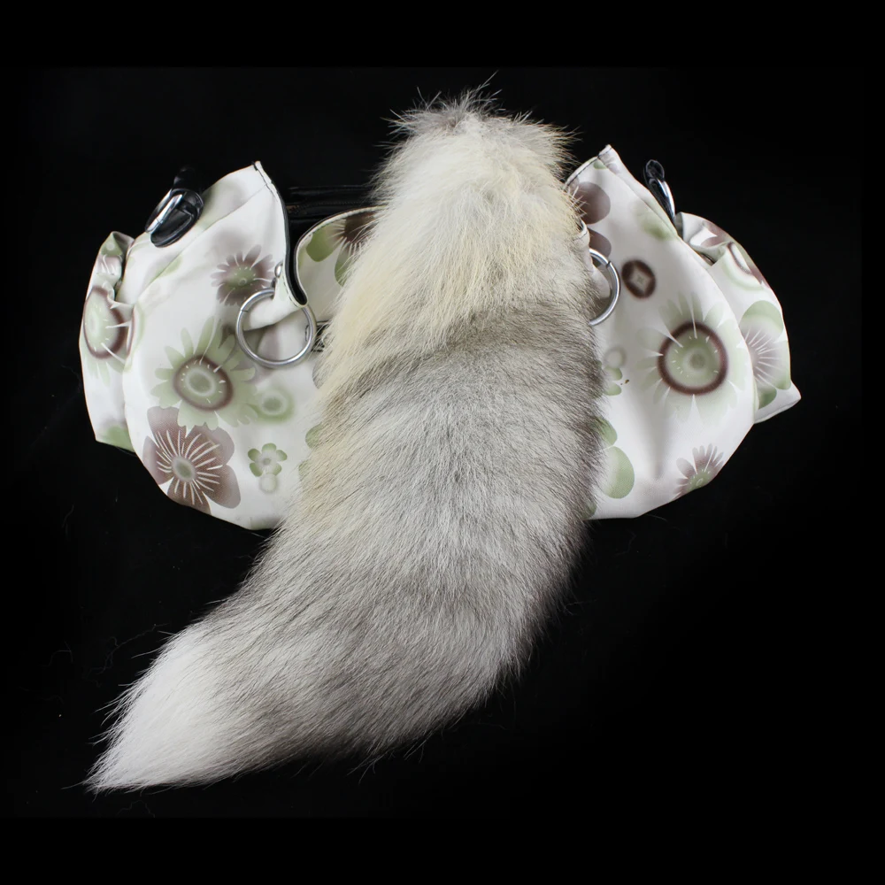 Wholesale crystal 45 cm large black fox tail China fluffy real fox fur tail key chain
