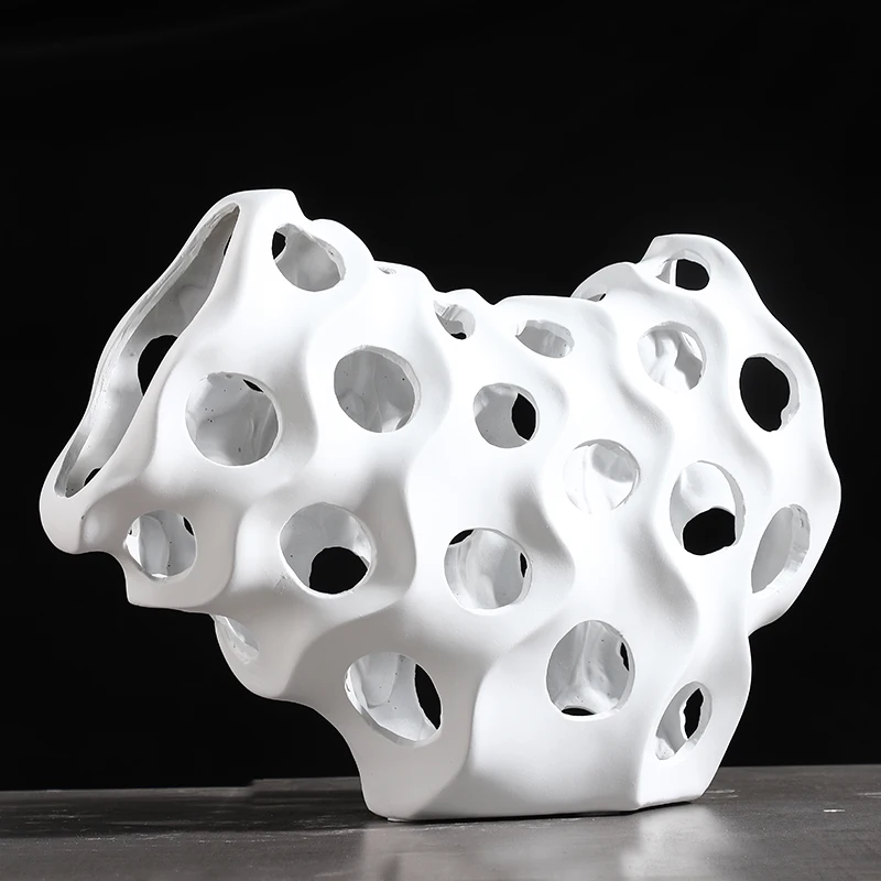 European style art creative hollowed out resin ornaments living room desktop counter decor Interior decoration accessories