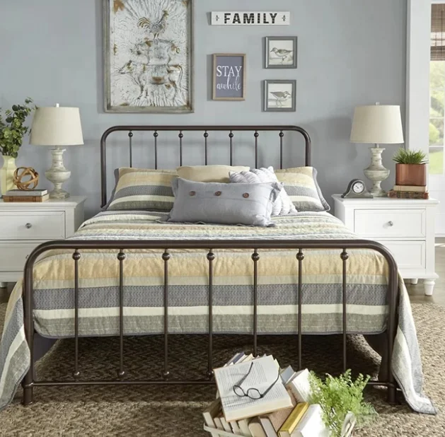 2019 Luxury Vintage Design European Style Wrought Metal Iron Bed Antique Brushed Gold King Size