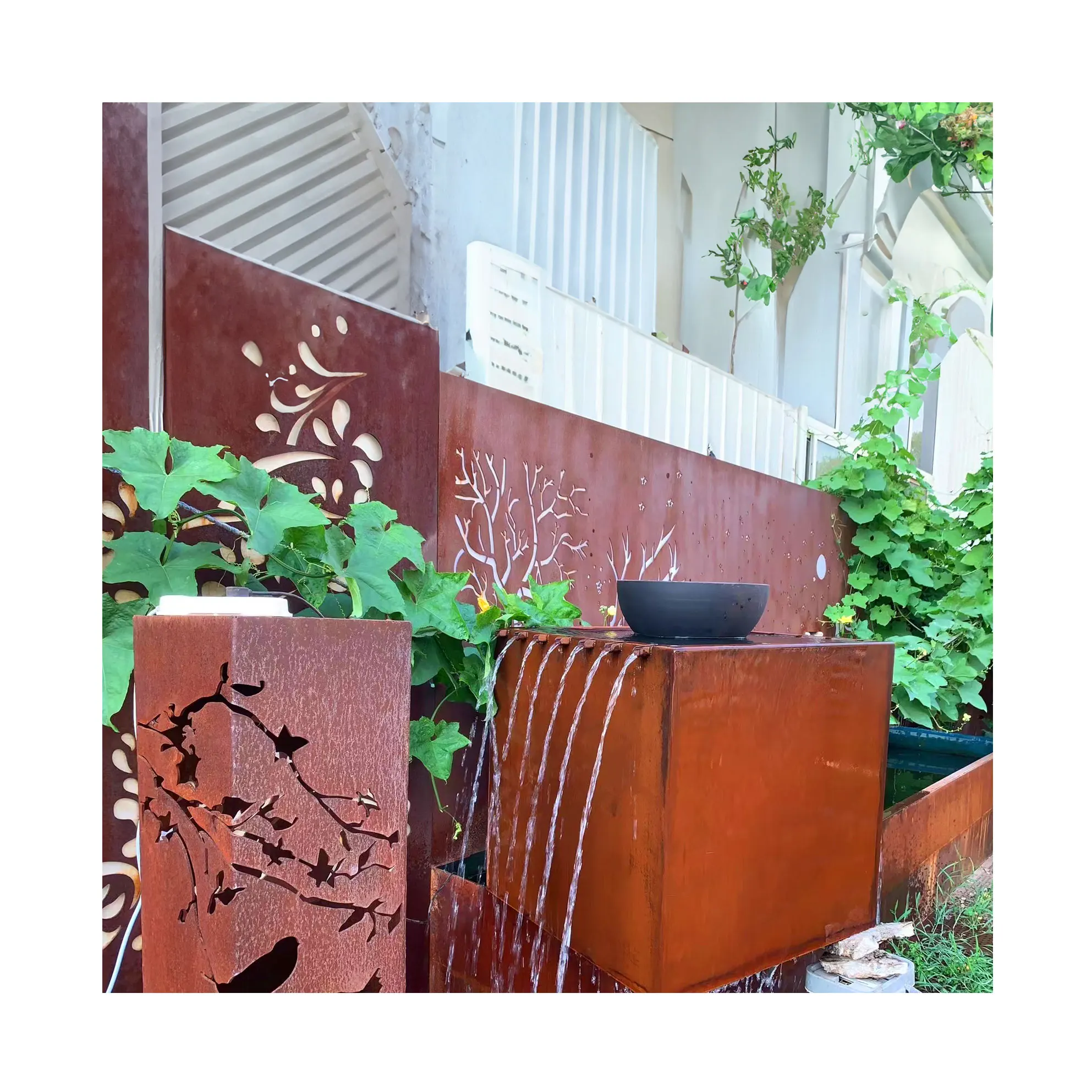 Custom Top Bowl Metal Fountain Exterior Fountain with Creek